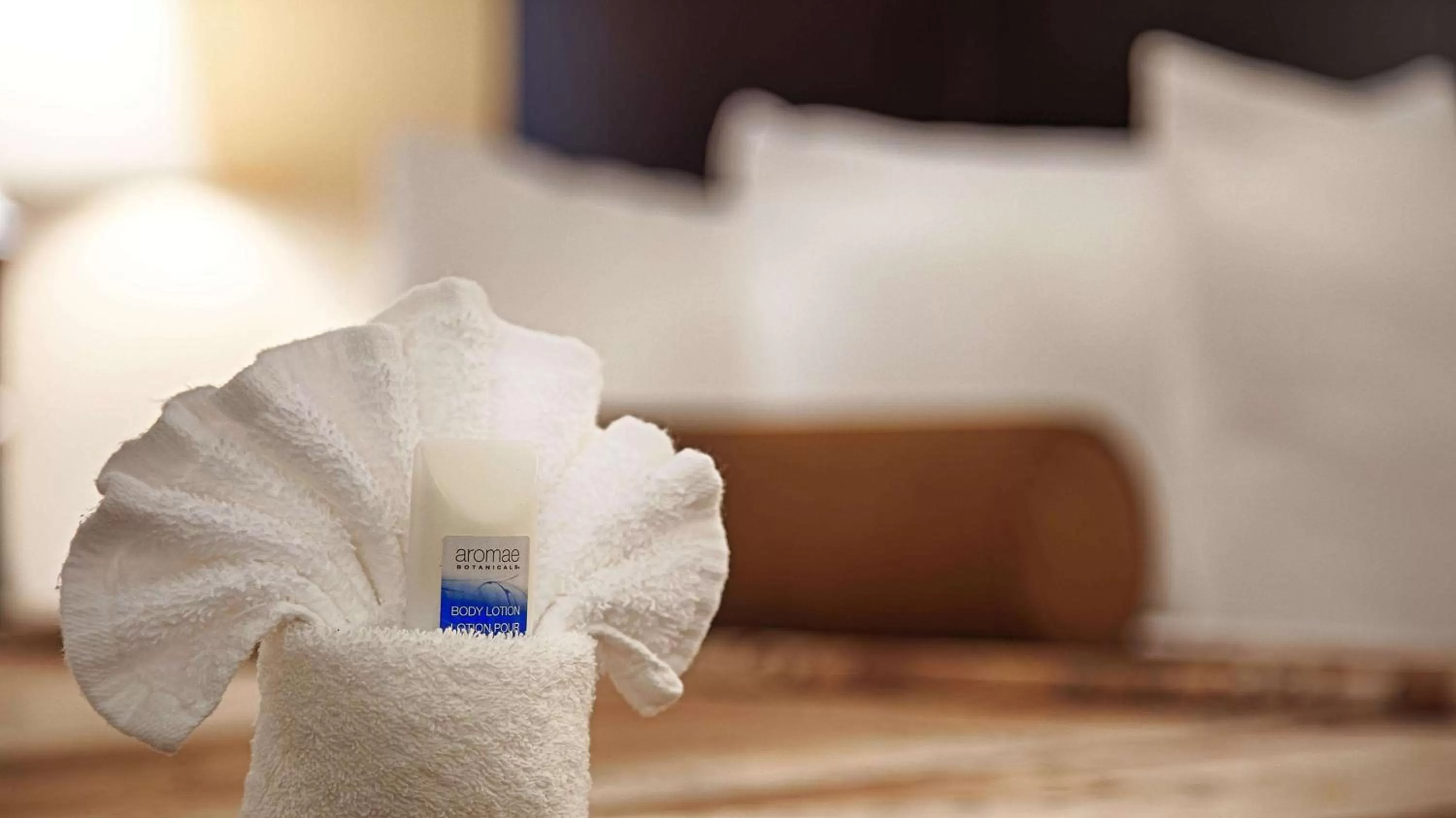 King Suite with Sofa Bed - Non-Smoking in Best Western Plus Royal Mountain Inn & Suites