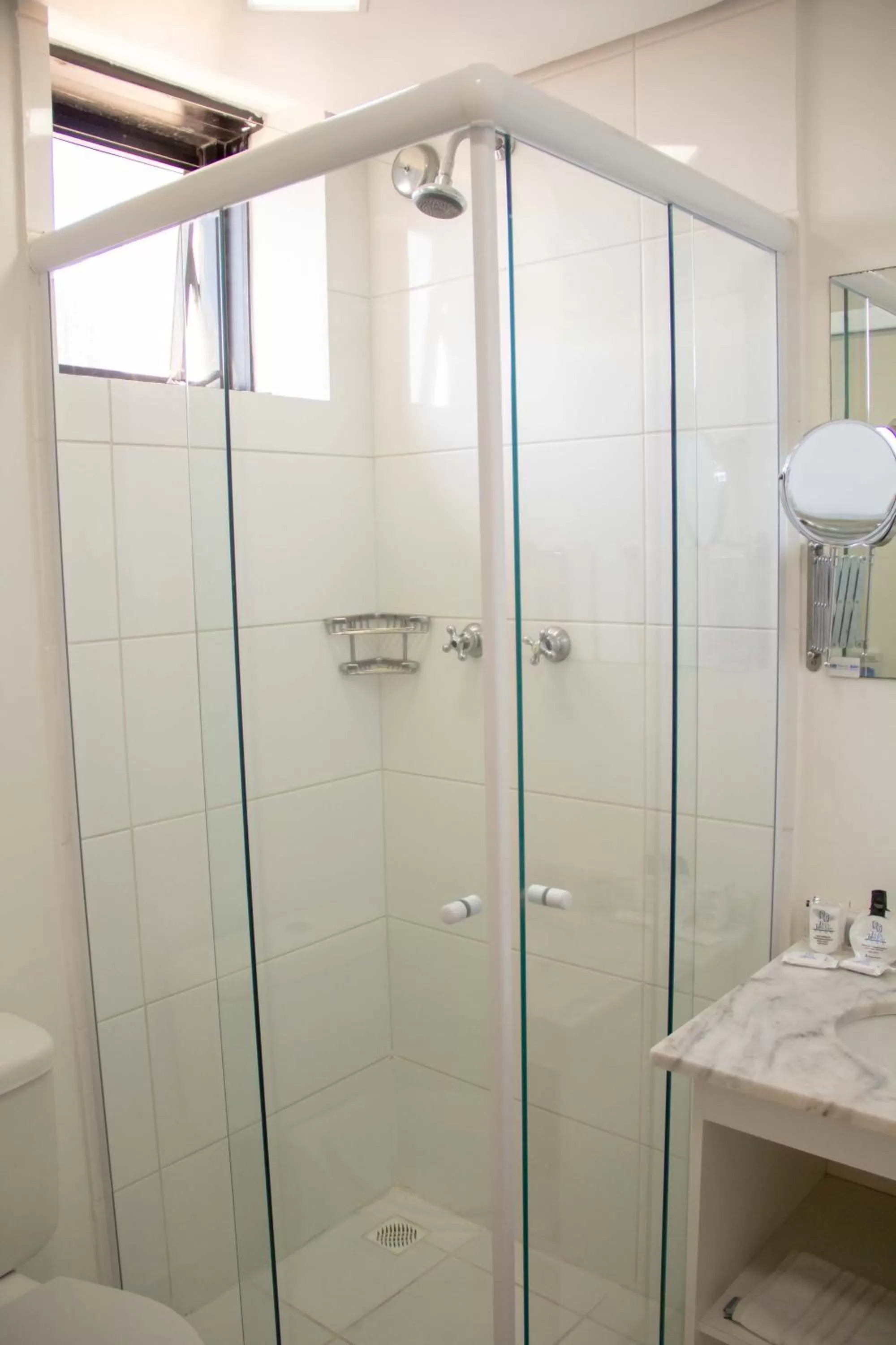 Standard Twin Room - single occupancy in Aparthotel Twin Towers