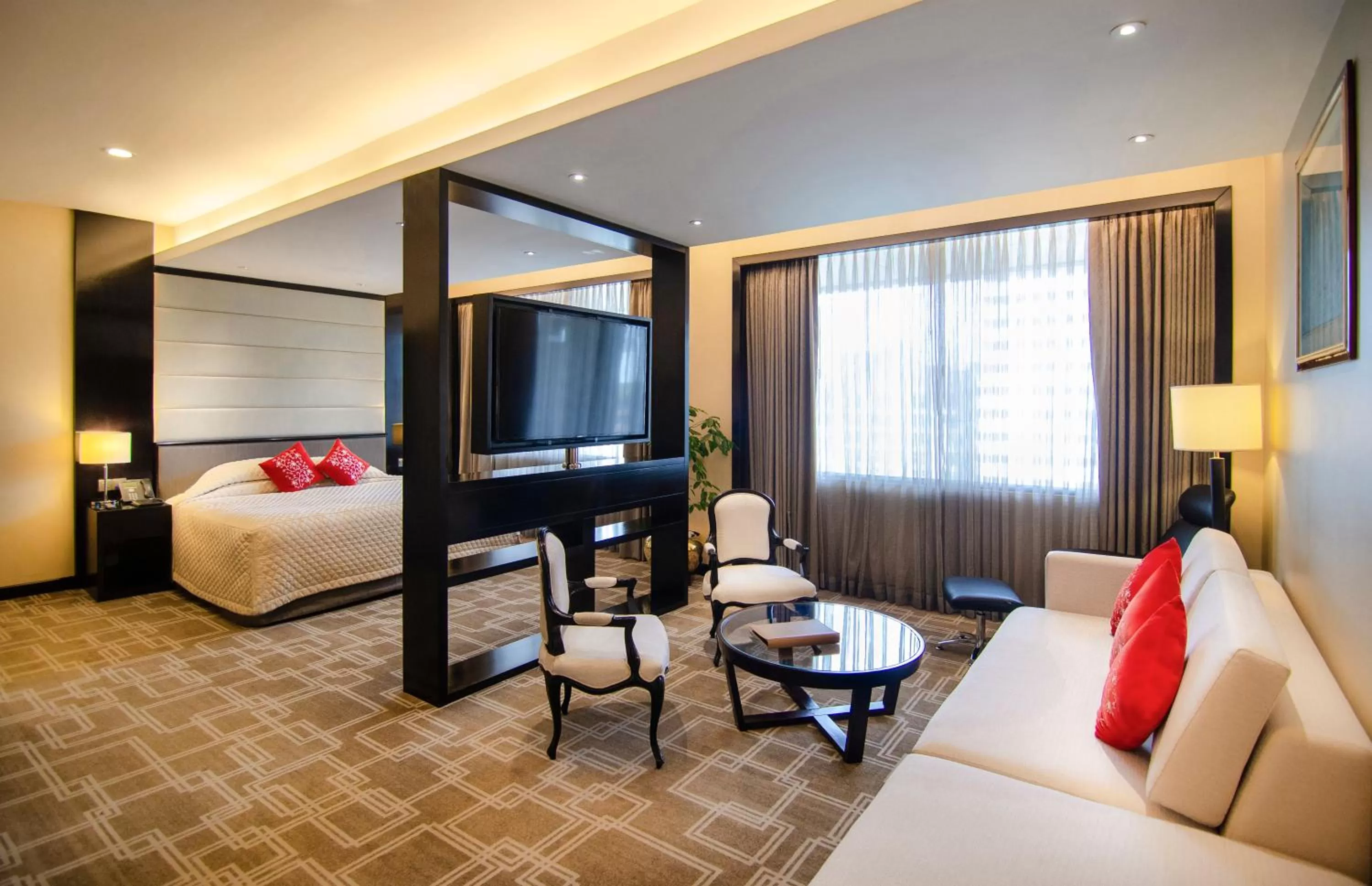International Suite in Pan Pacific Sonargaon Dhaka