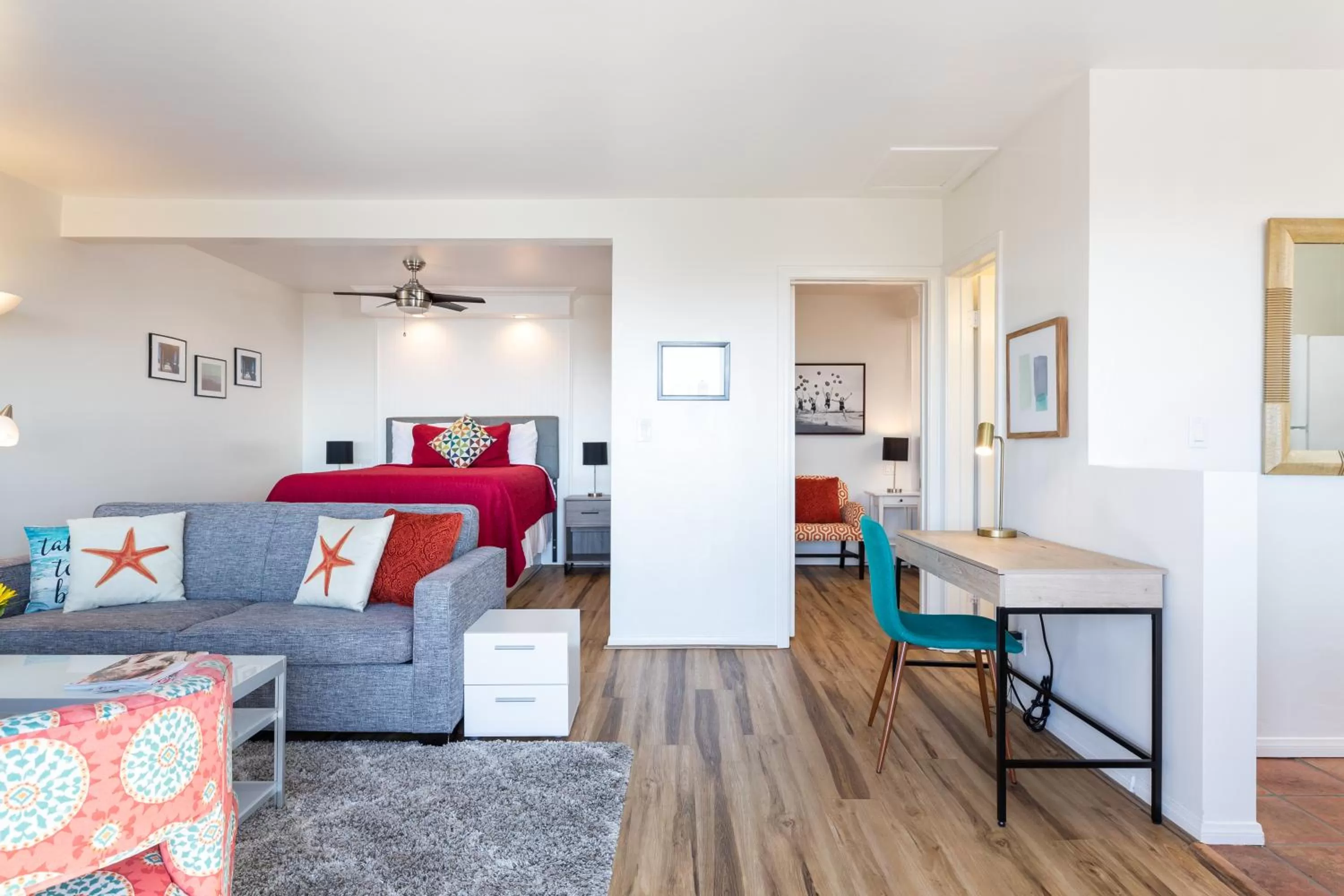 Executive Suite in The Sea View Inn At The Beach