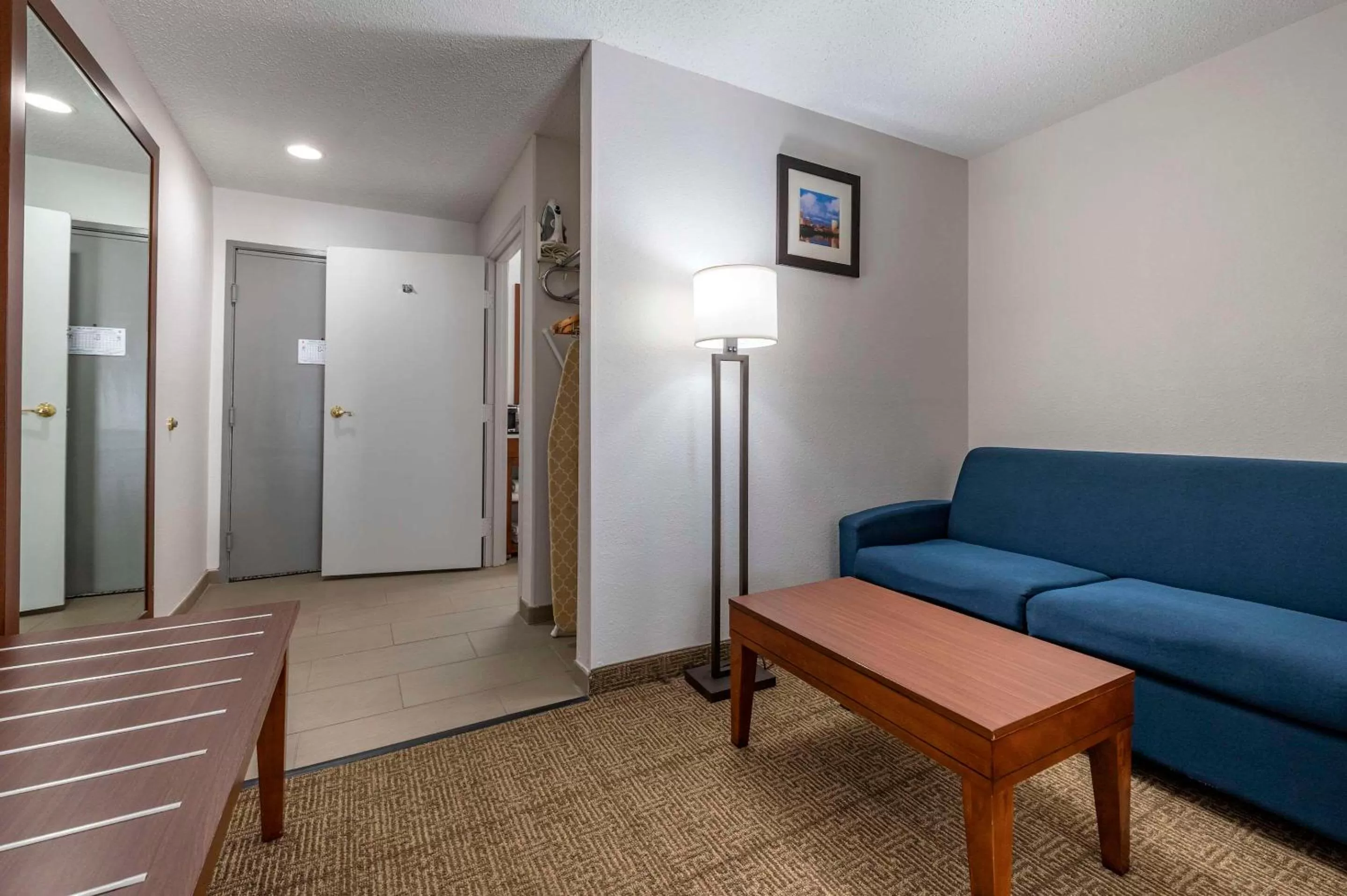 King Suite - Non-Smoking in Comfort Inn Plainfield - Indianapolis Airport
