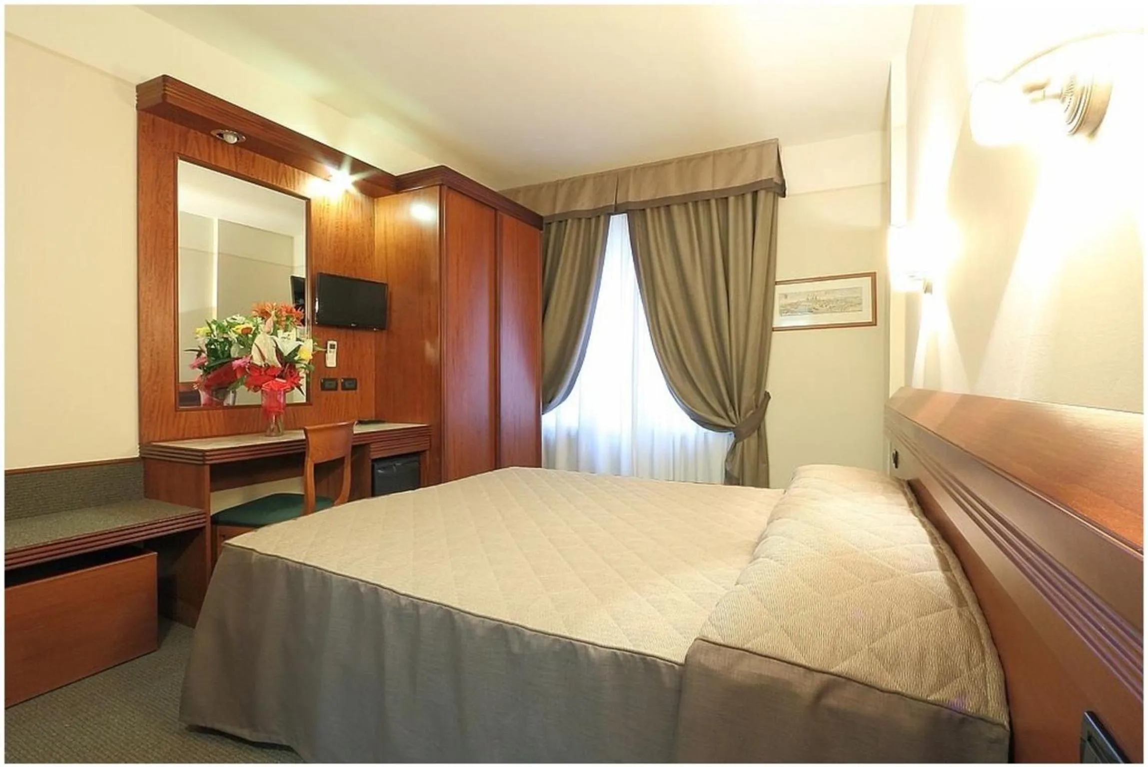 Double Room in Hotel Arcadia