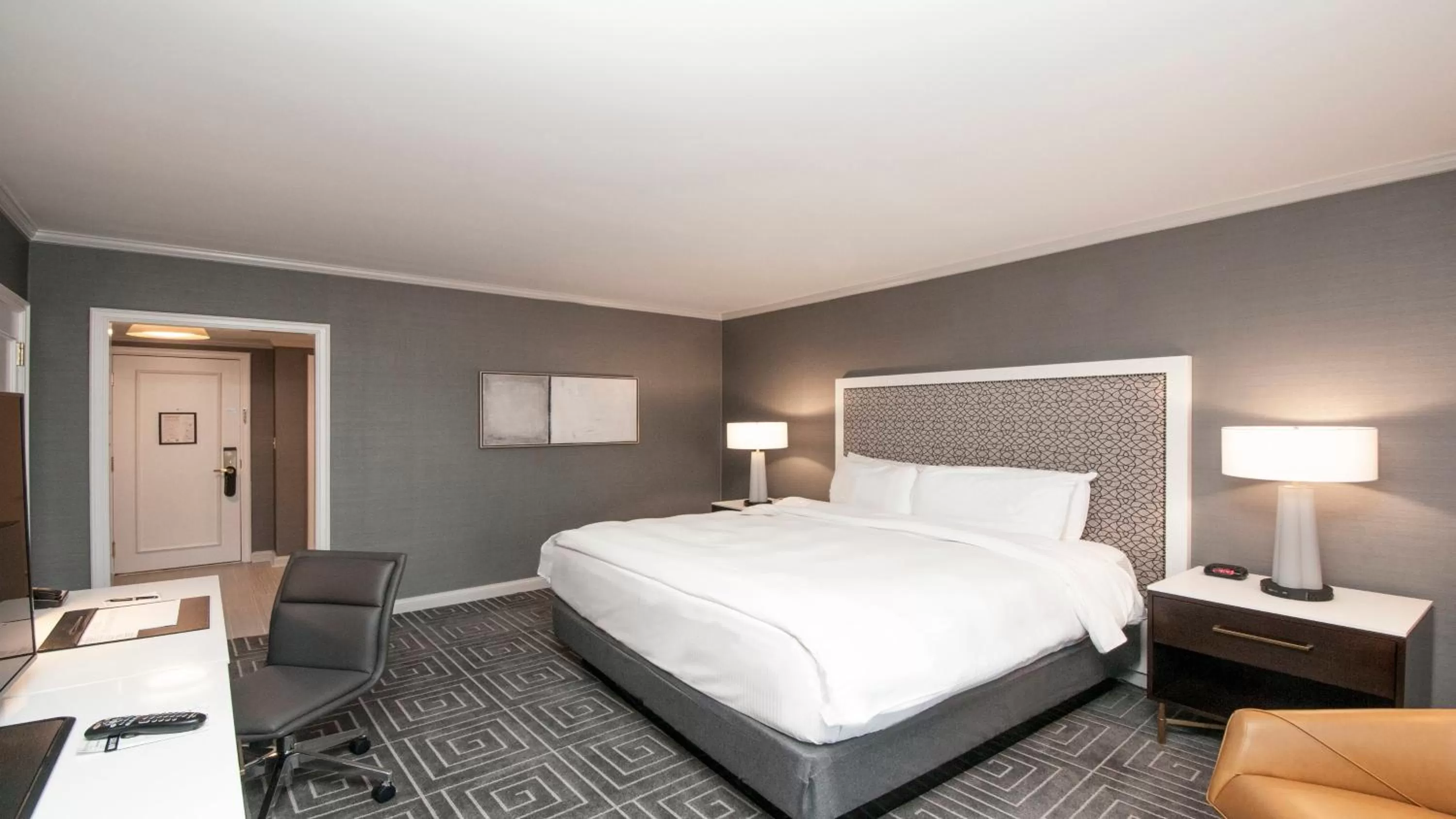 Classic Room in InterContinental Kansas City at the Plaza by IHG