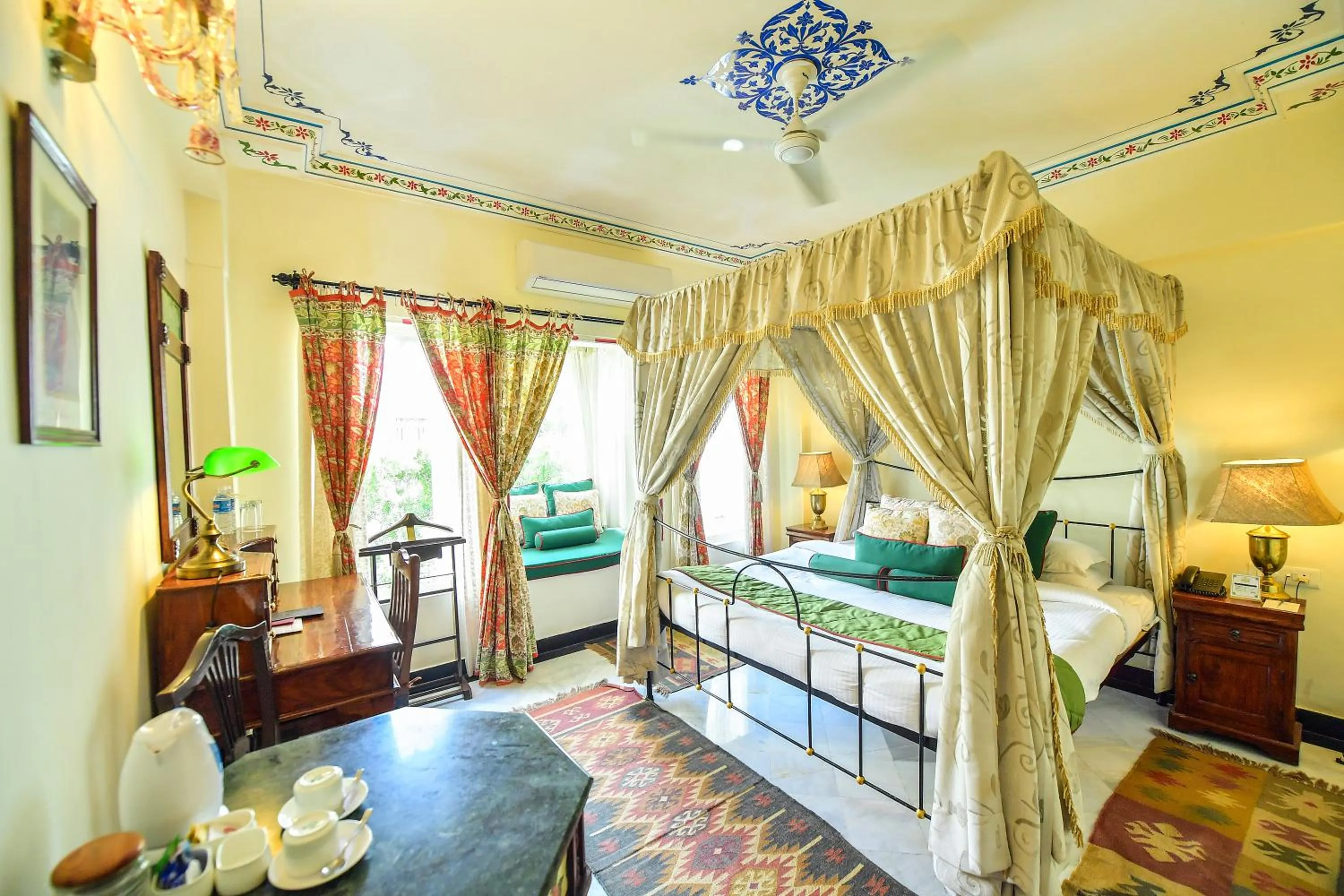 Deluxe Double Room in Hotel Udai Kothi