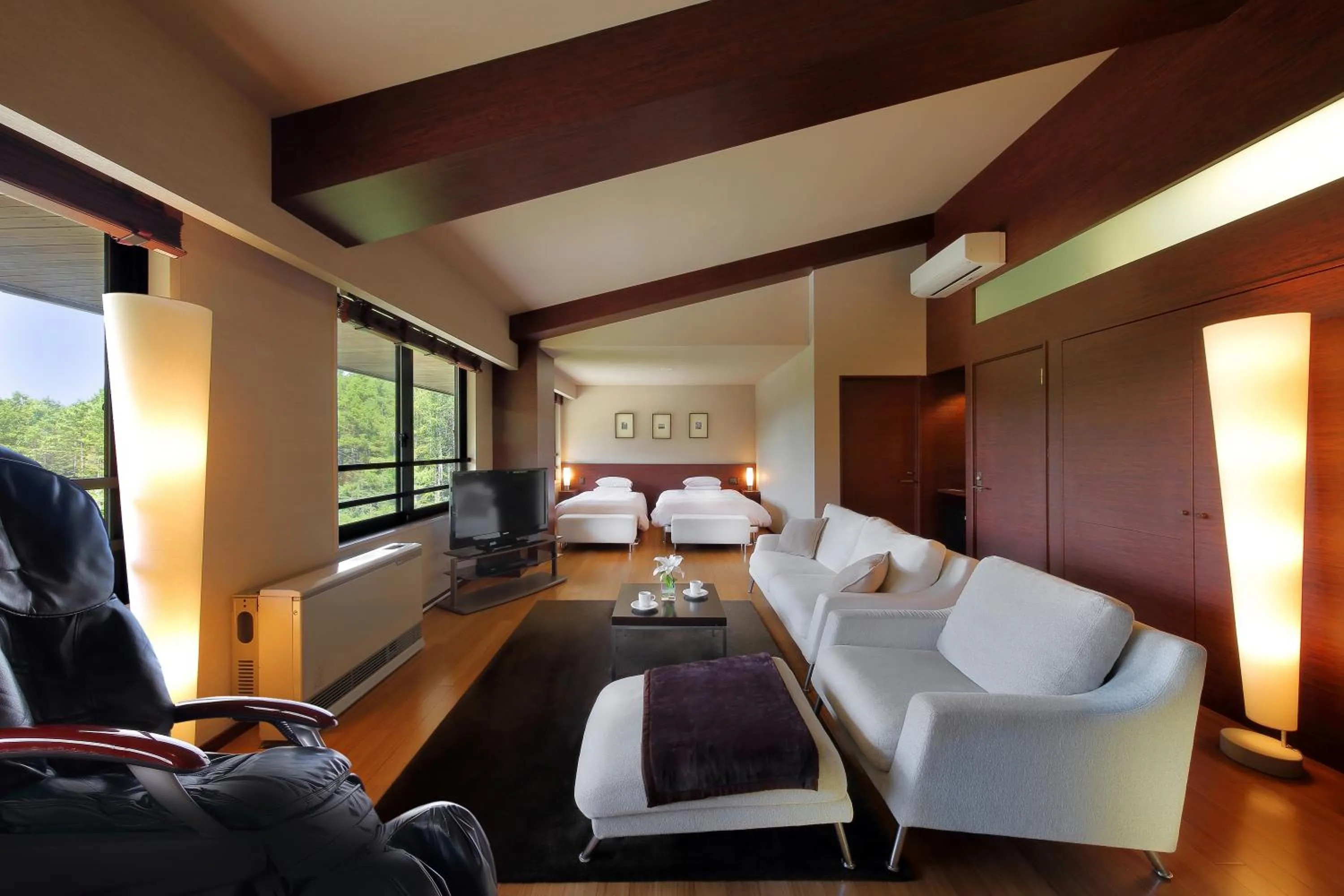 Top floor Luxury Twin Room- Non-Smoking in Hotel Ryu Resort and Spa