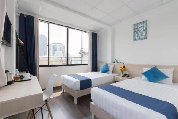 Deluxe Twin Room in Spotlight Hotel