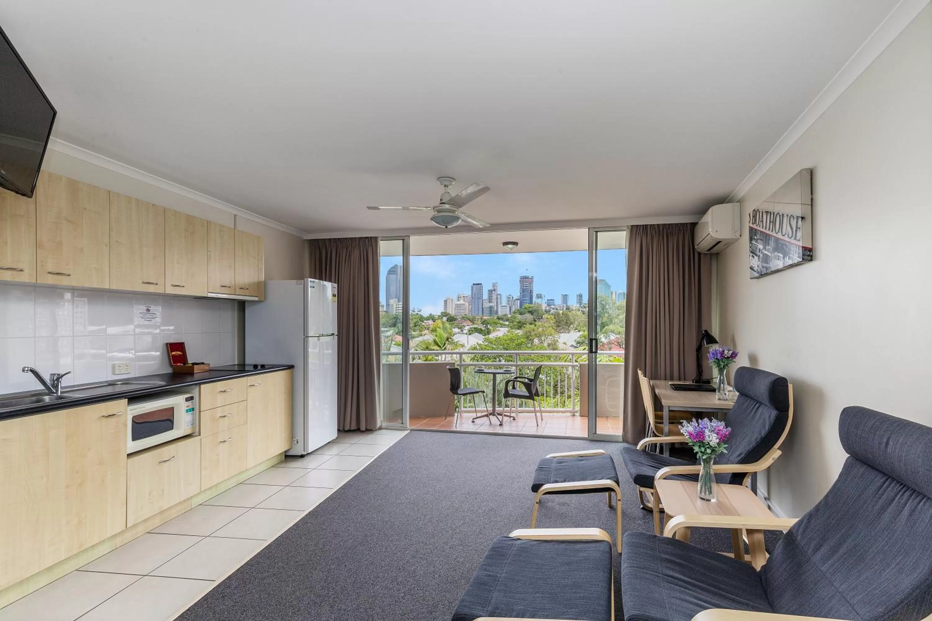 Studio with Balcony in The Wellington Apartment Hotel