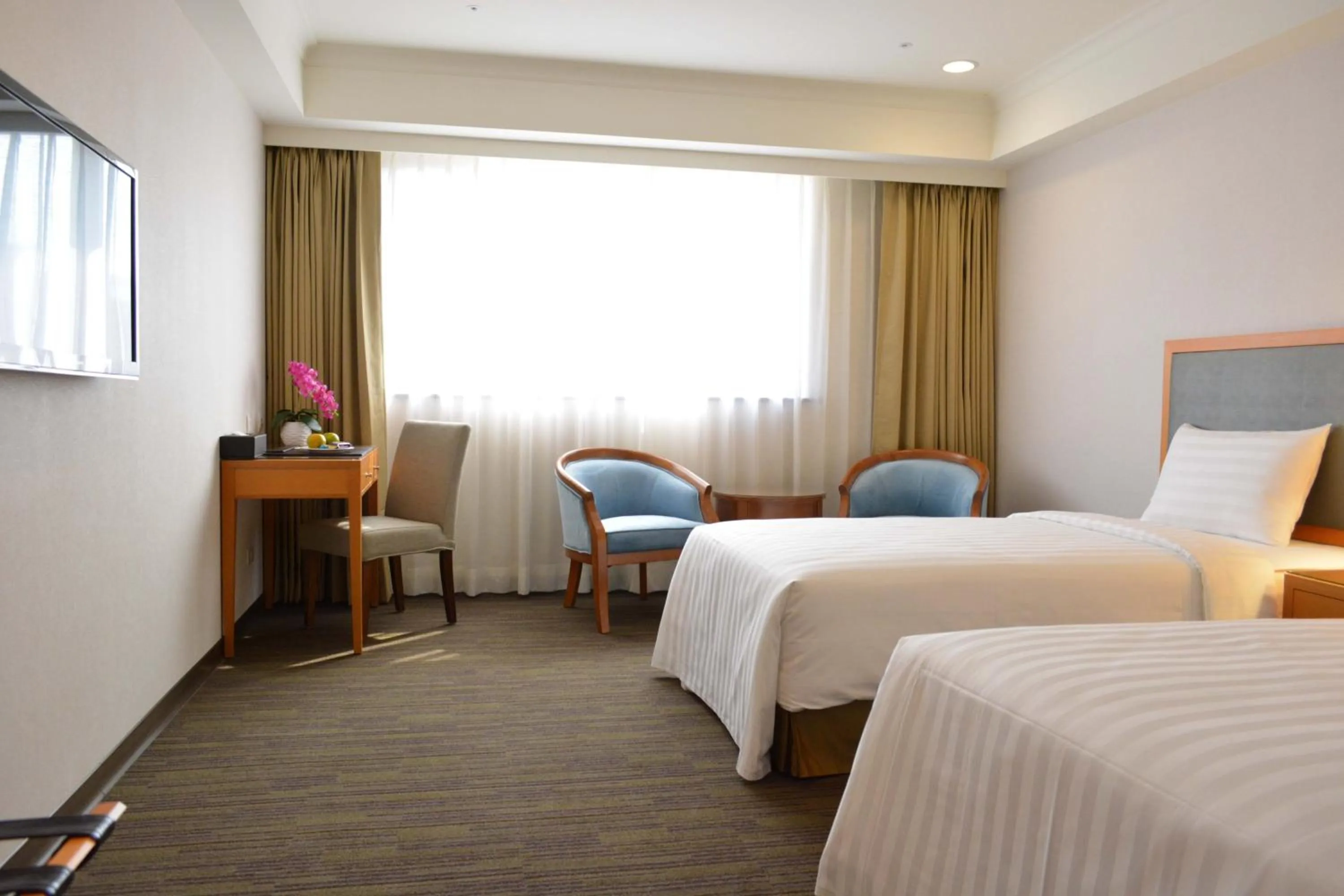 Elegant Twin Room in Fuward Hotel Tainan