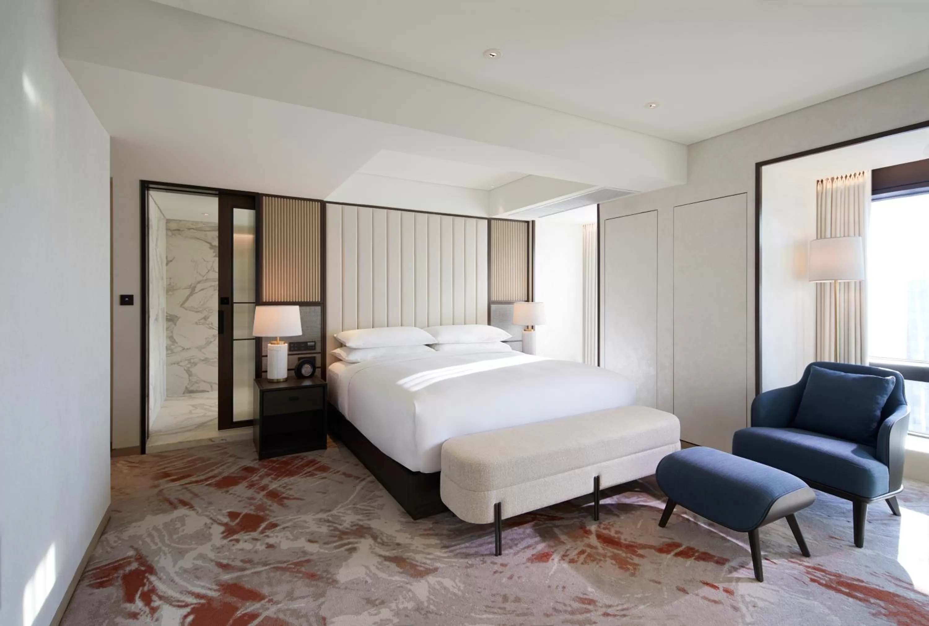 Corner Suite in Grand InterContinental Seoul Parnas by IHG