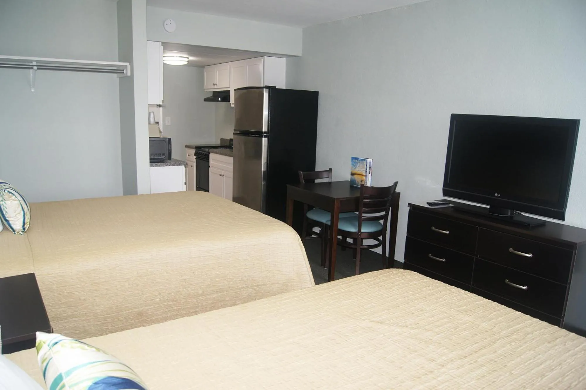 Queen Room with Two Queen Beds and Kitchenette-Oceanfront View in Ocean Plaza Motel