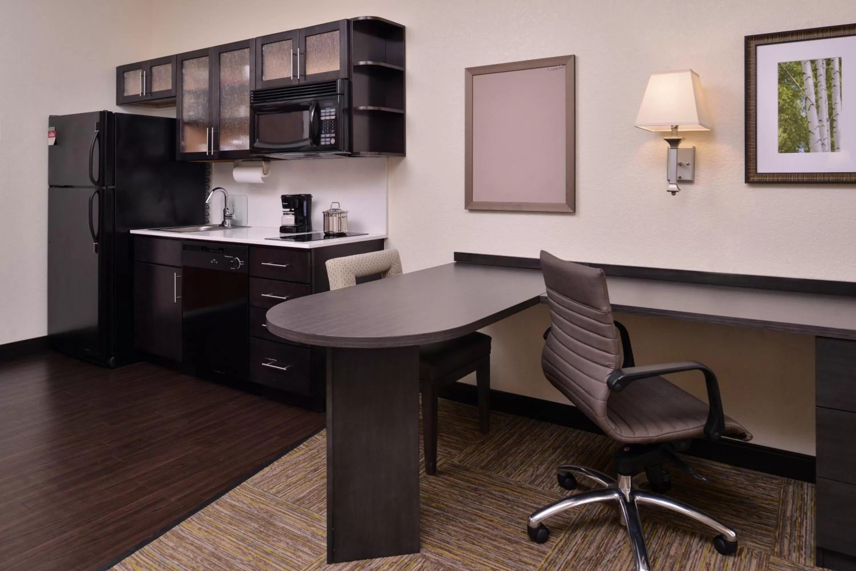 Studio Queen Suite in Candlewood Suites Terre Haute by IHG