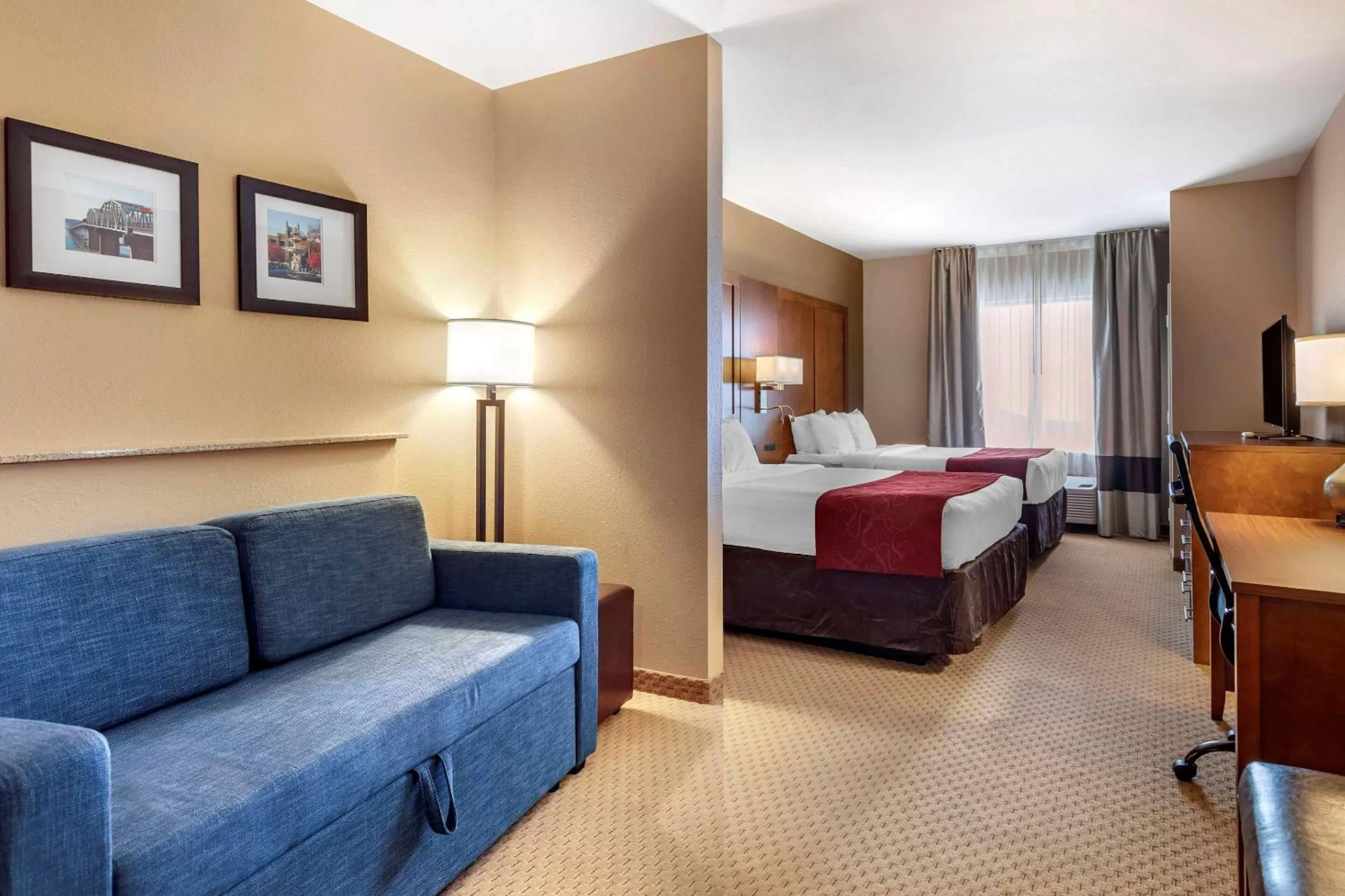 Queen Suite with Two Queen Beds - Accessible/Non-Smoking in Comfort Suites Florence Shoals Area