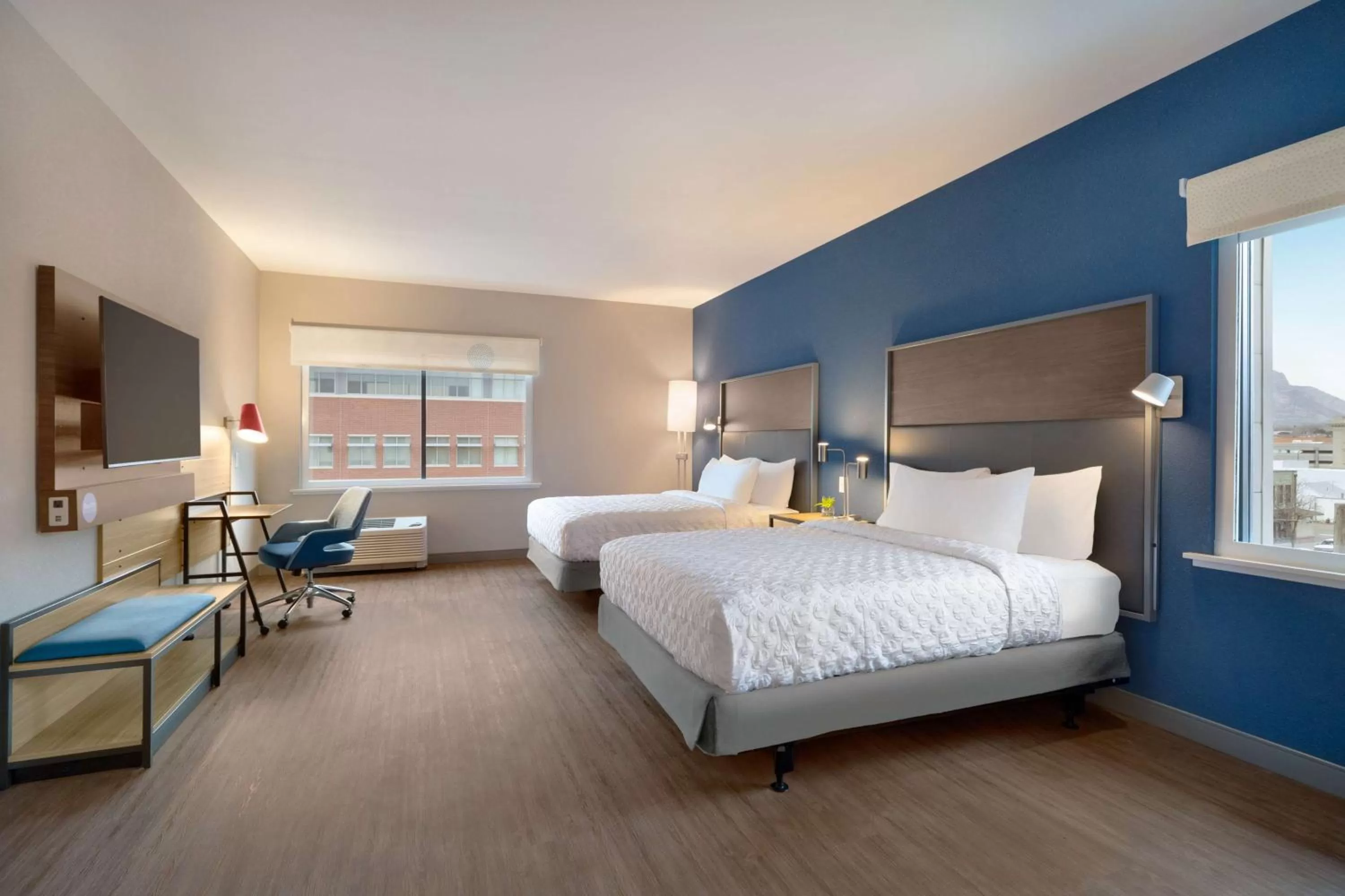 Queen Room with Two Queen Beds - Mobility and Hearing Access in Tru By Hilton Ogden, Ut