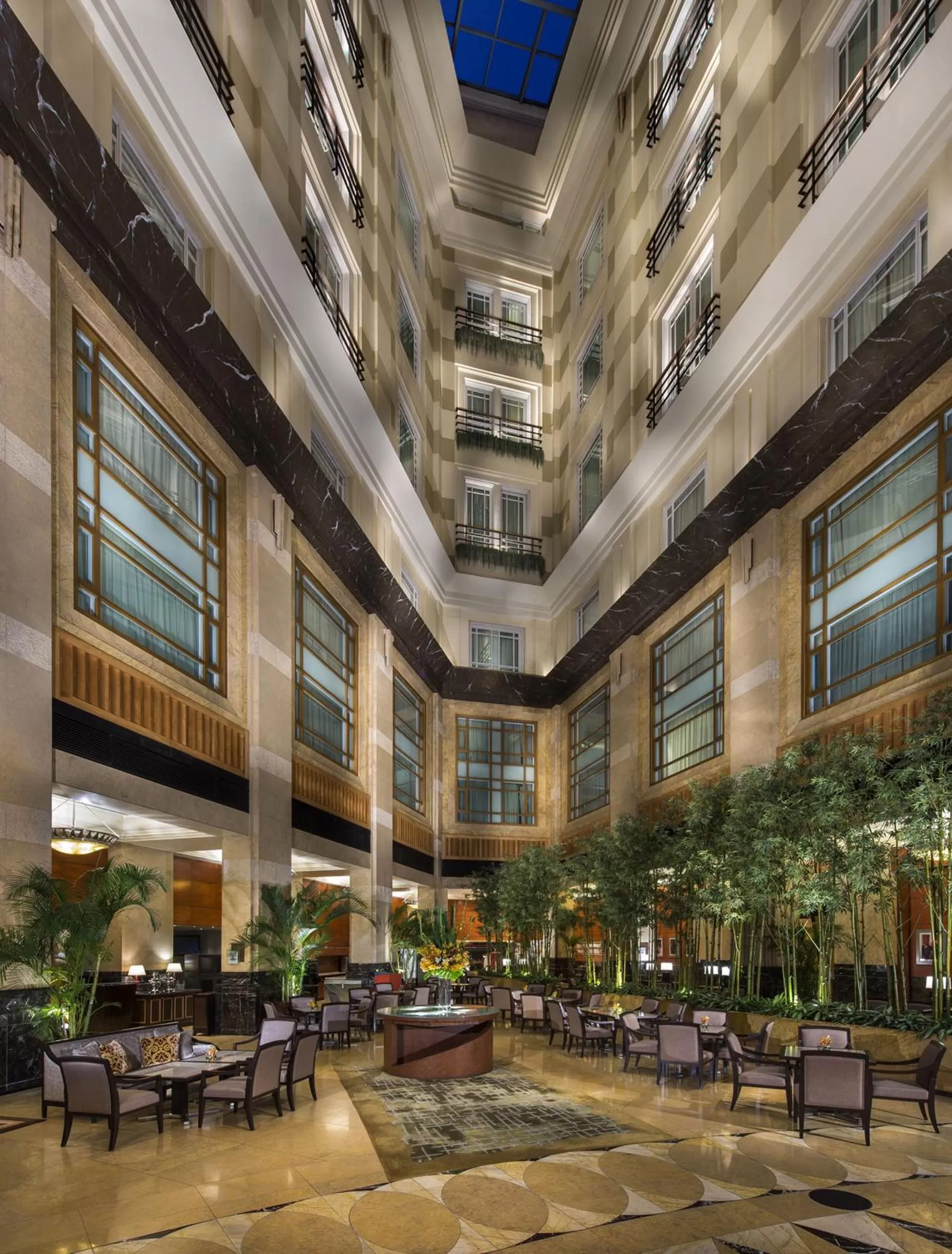 Taste the Good Life Package - Premier Courtyard Room with Complimentary Breakfast and $100 SGD net flexible Dining Credits per stay in The Fullerton Hotel Singapore