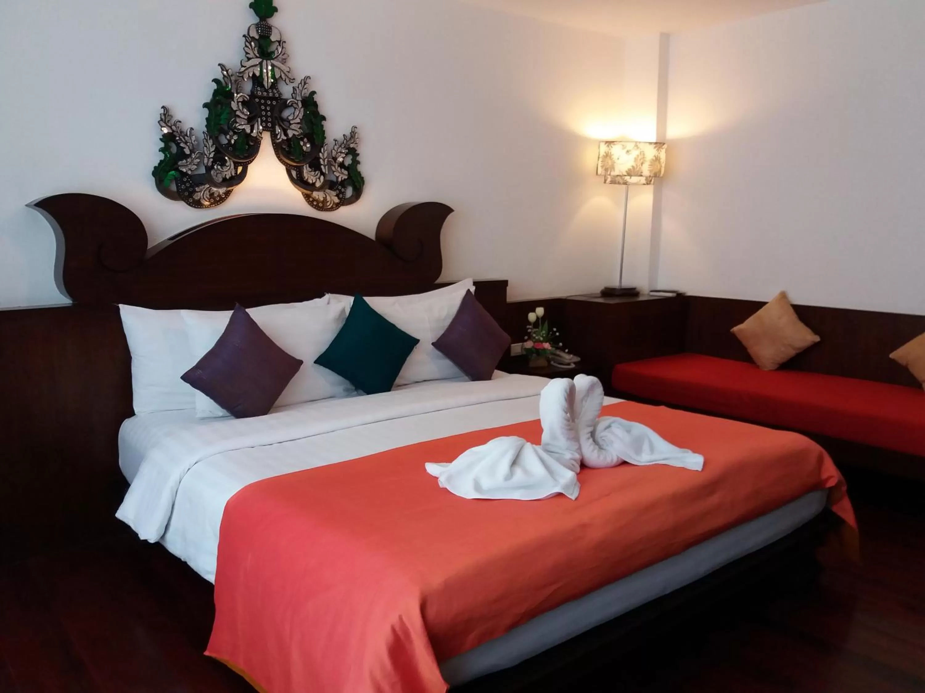 Deluxe Double Room in Nicha Suite Hua Hin Hotel