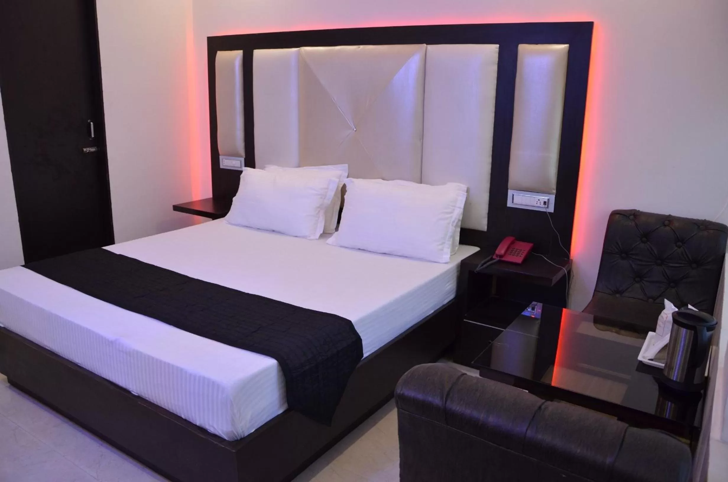 Deluxe Double Room - single occupancy in Hotel Royal Park 22