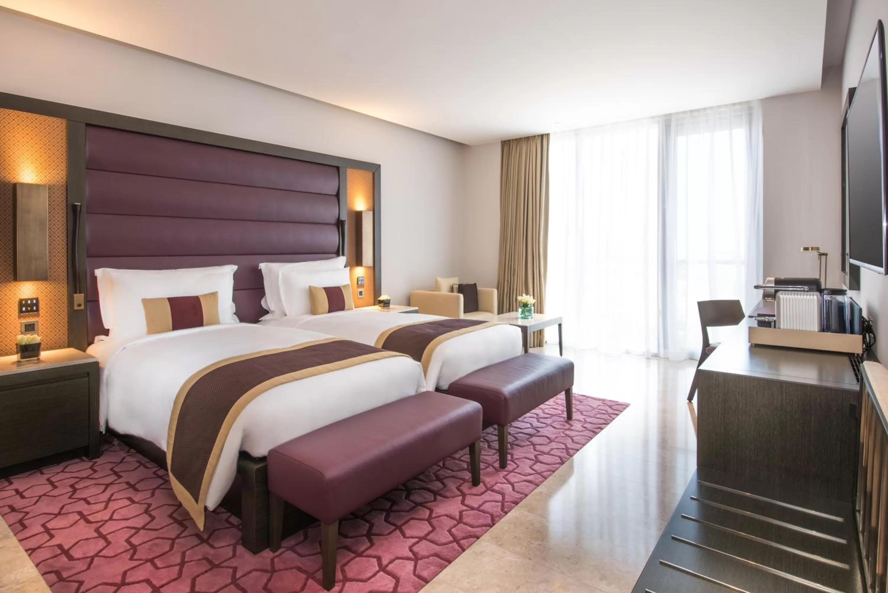 Deluxe Twin Room - single occupancy in Kempinski Hotel Muscat