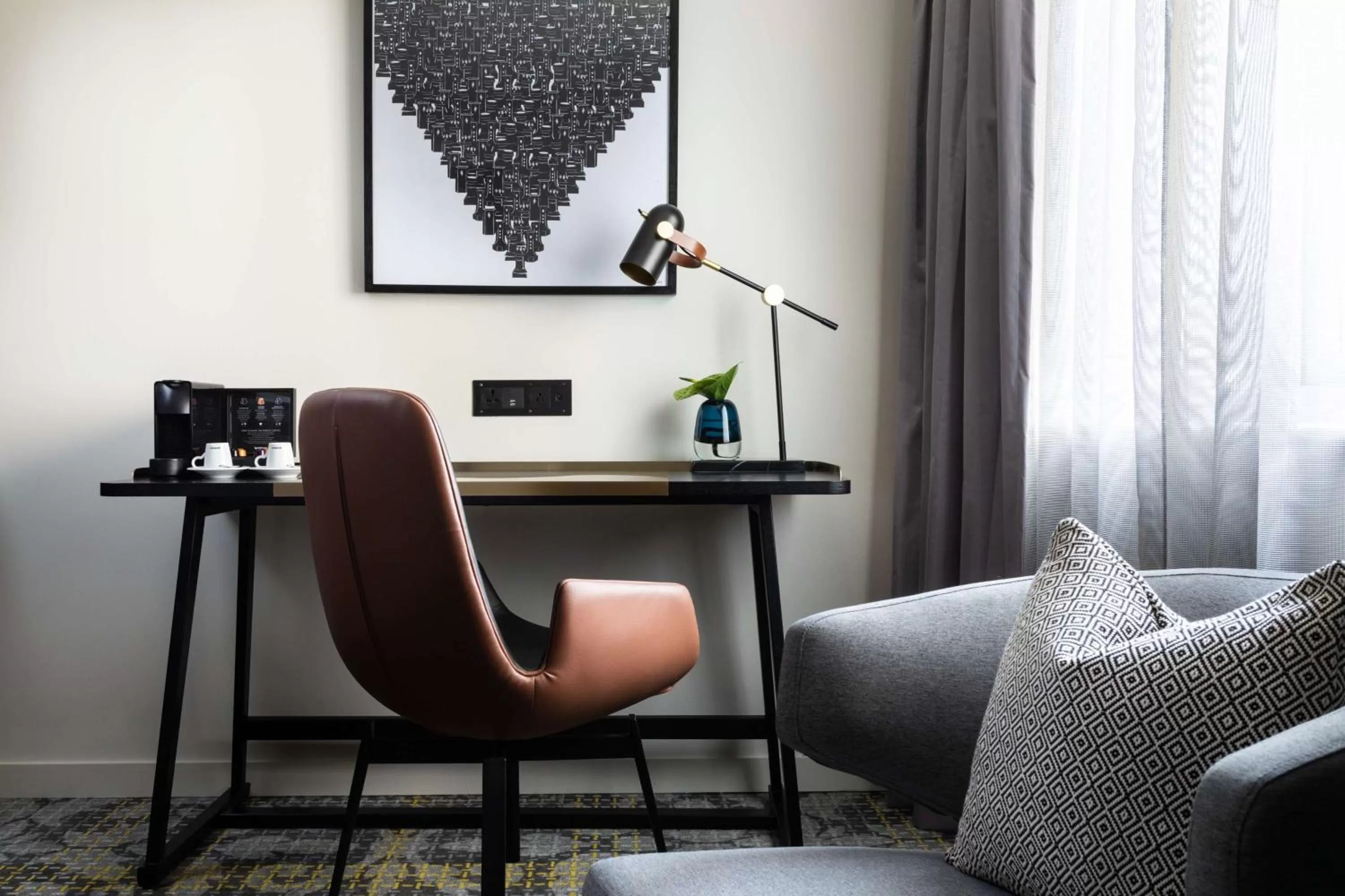 Deluxe Double Room in Holmes Hotel London