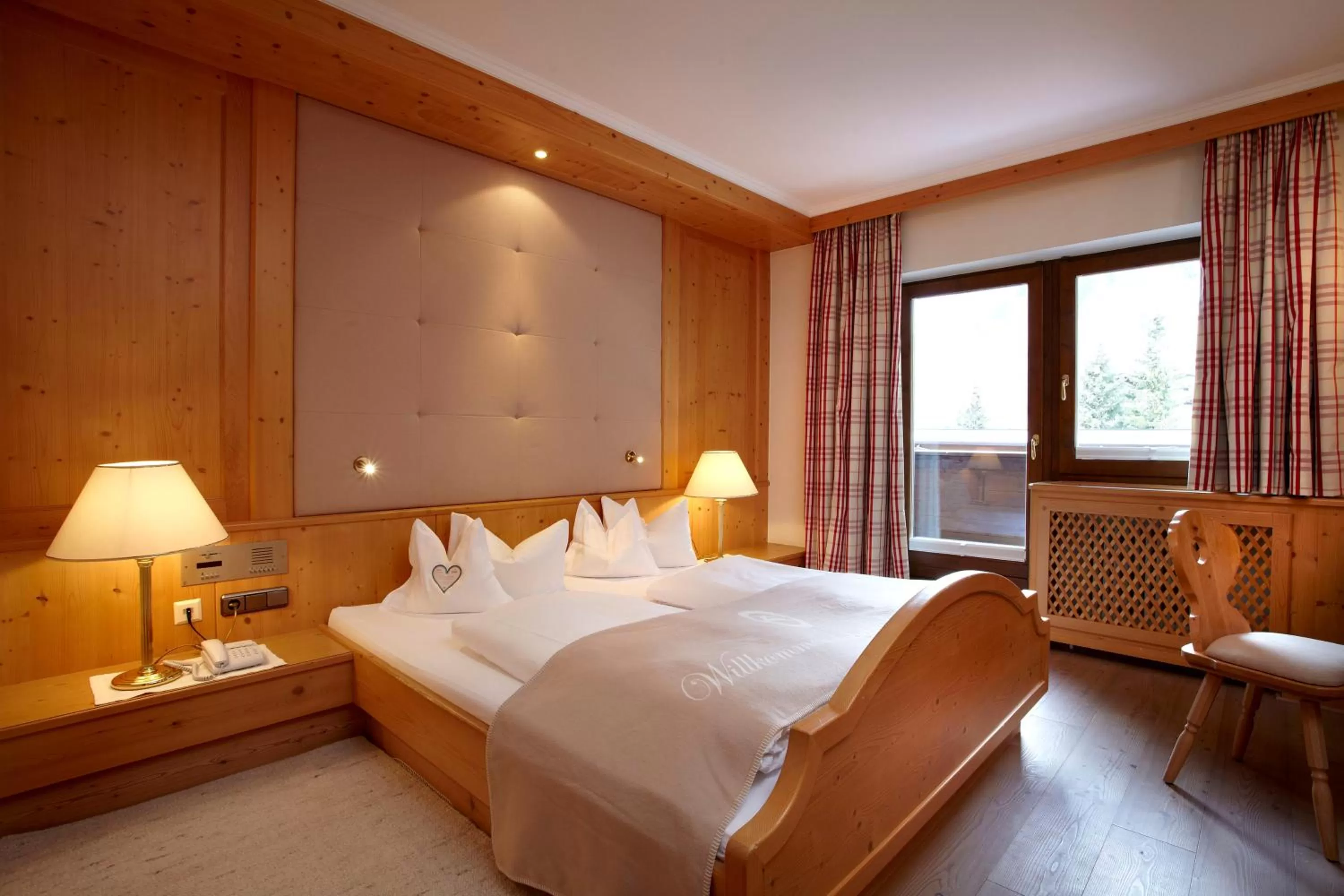 Superior Double Room with Mountain View in Relais&Châteaux Spa-Hotel Jagdhof