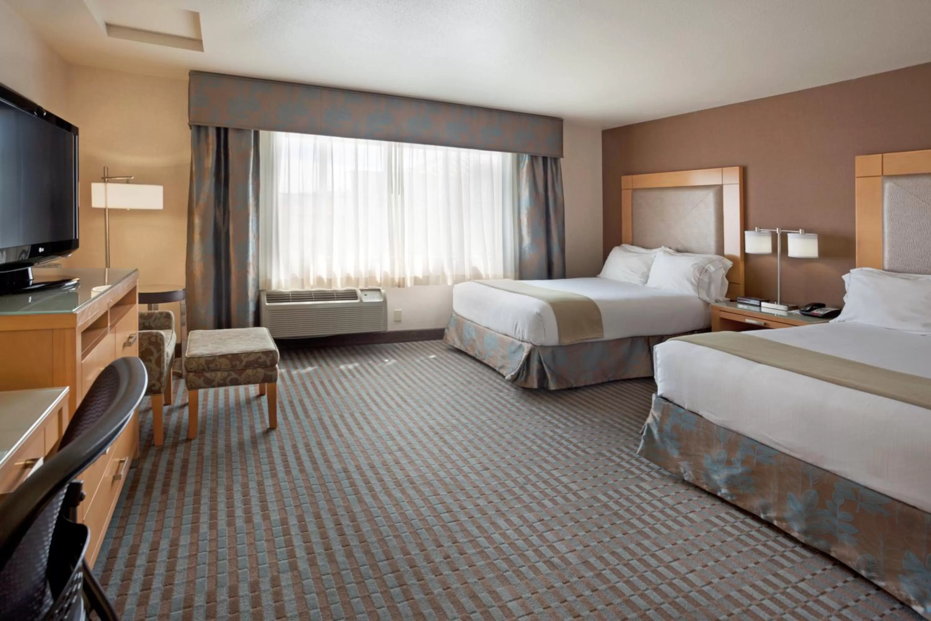 Double Room with Two Double Beds - Disability Access in Holiday Inn Express Monterey - Cannery Row by IHG