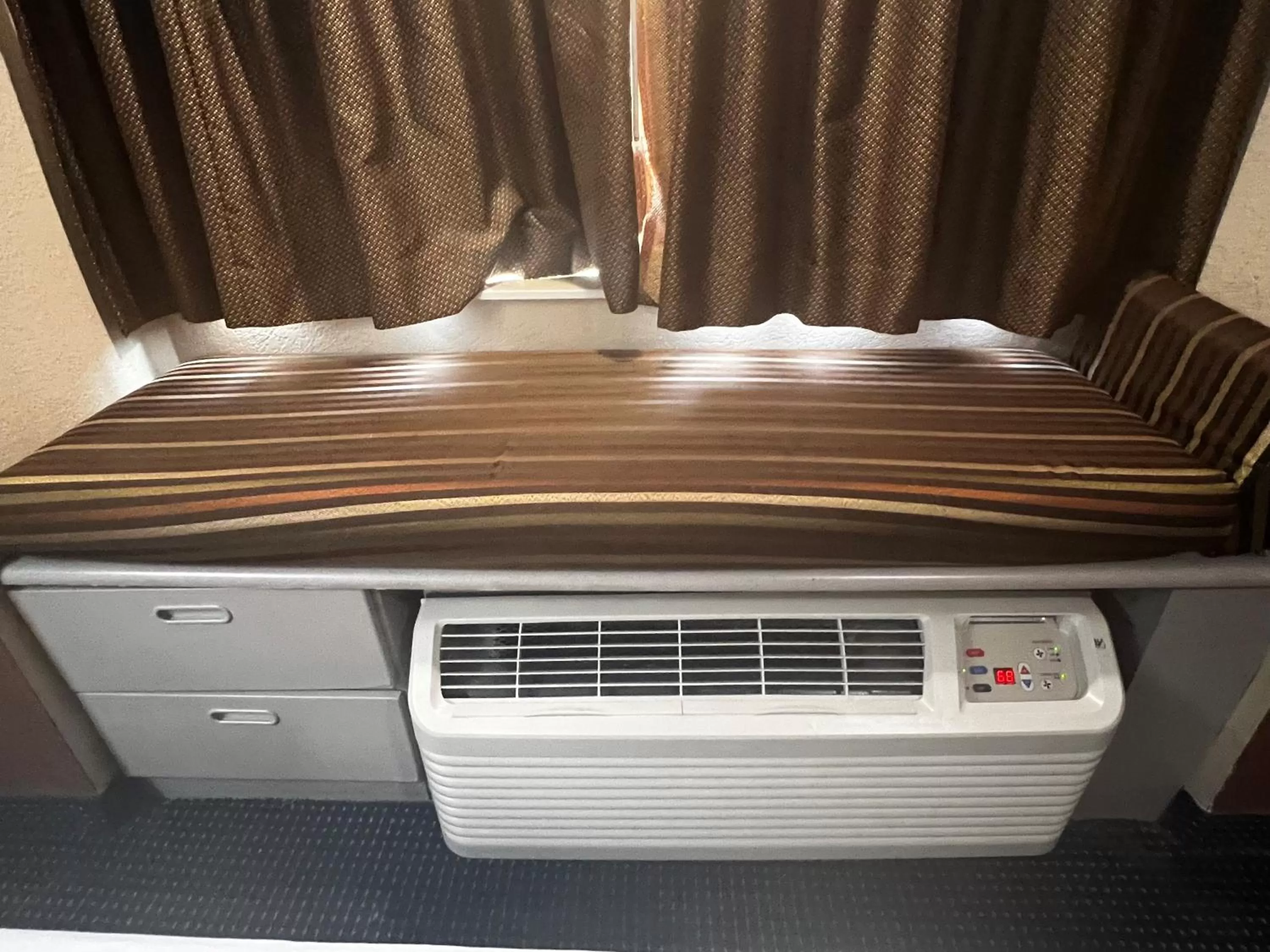 Queen Room with Two Queen Beds - Non-Smoking in Microtel Inn & Suites by Wyndham Houston/Webster/Nasa/Clearlake