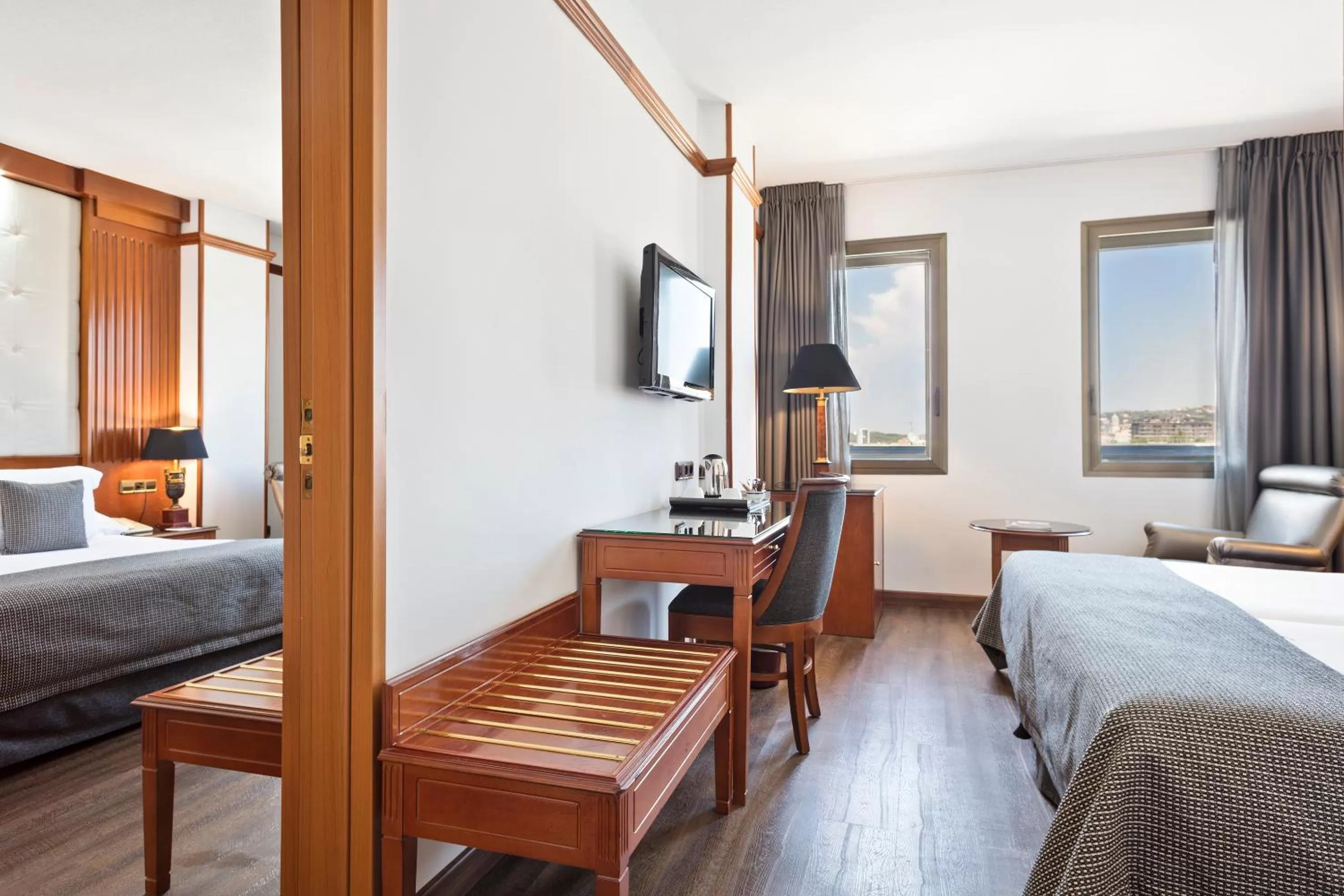 Superior Double Room in Best Western Premier CMC Girona