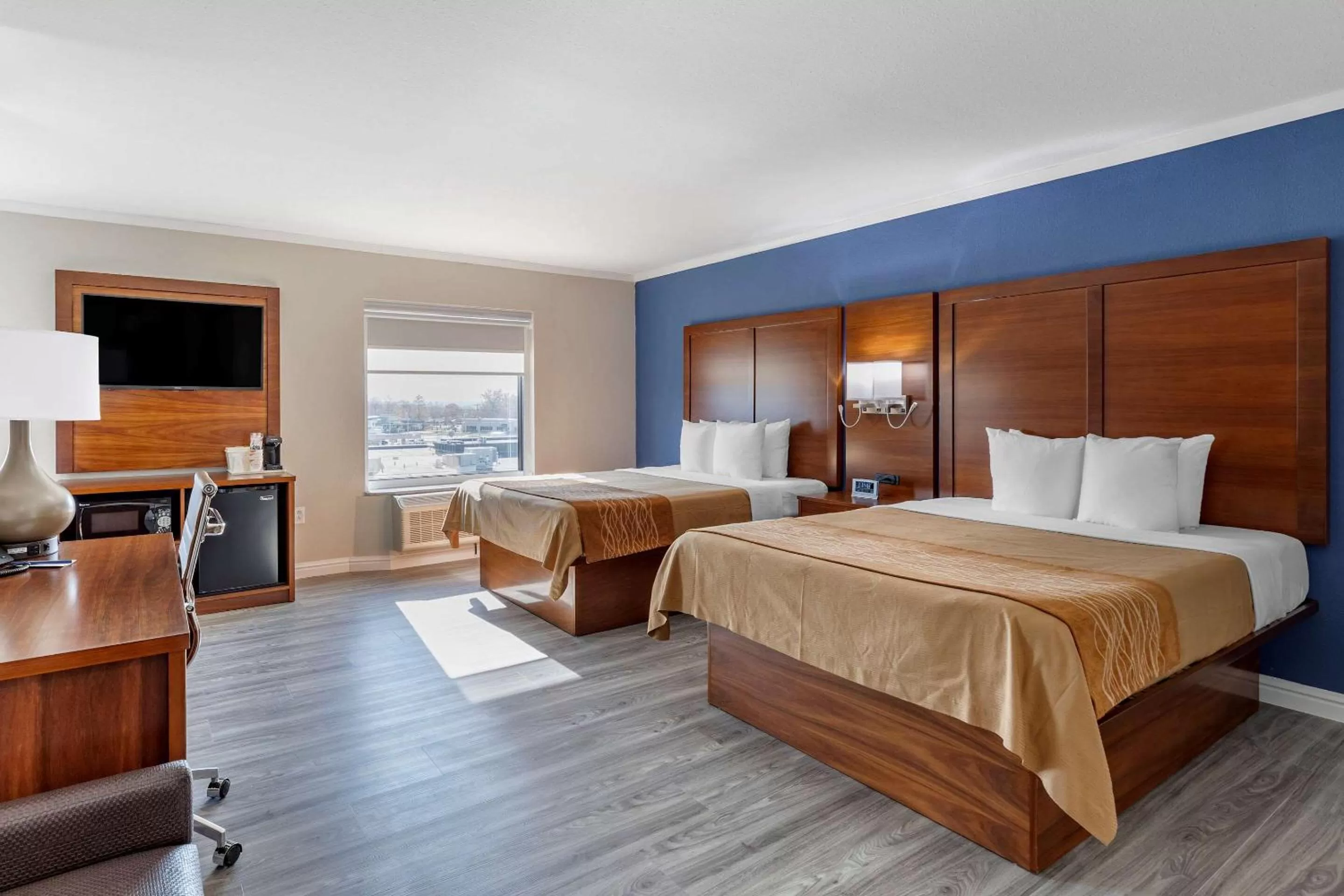 Queen Suite with Two Queen Beds - Accessible/Non Smoking in Comfort Suites St Louis - Sunset Hills
