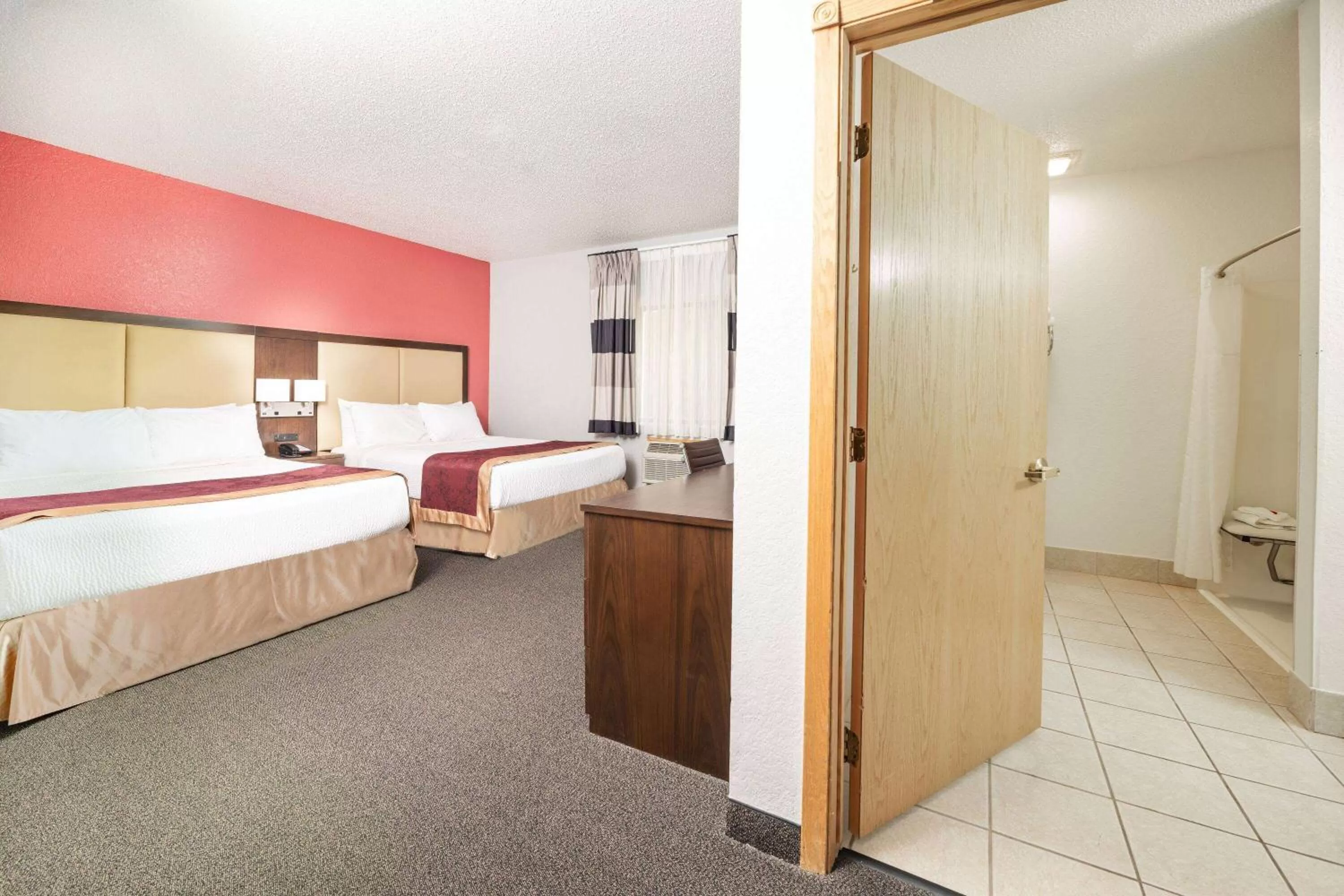 Queen Room with Two Queen Beds and Pool View - Disability Access/Non-Smoking in Ramada by Wyndham Keystone Near Mt Rushmore
