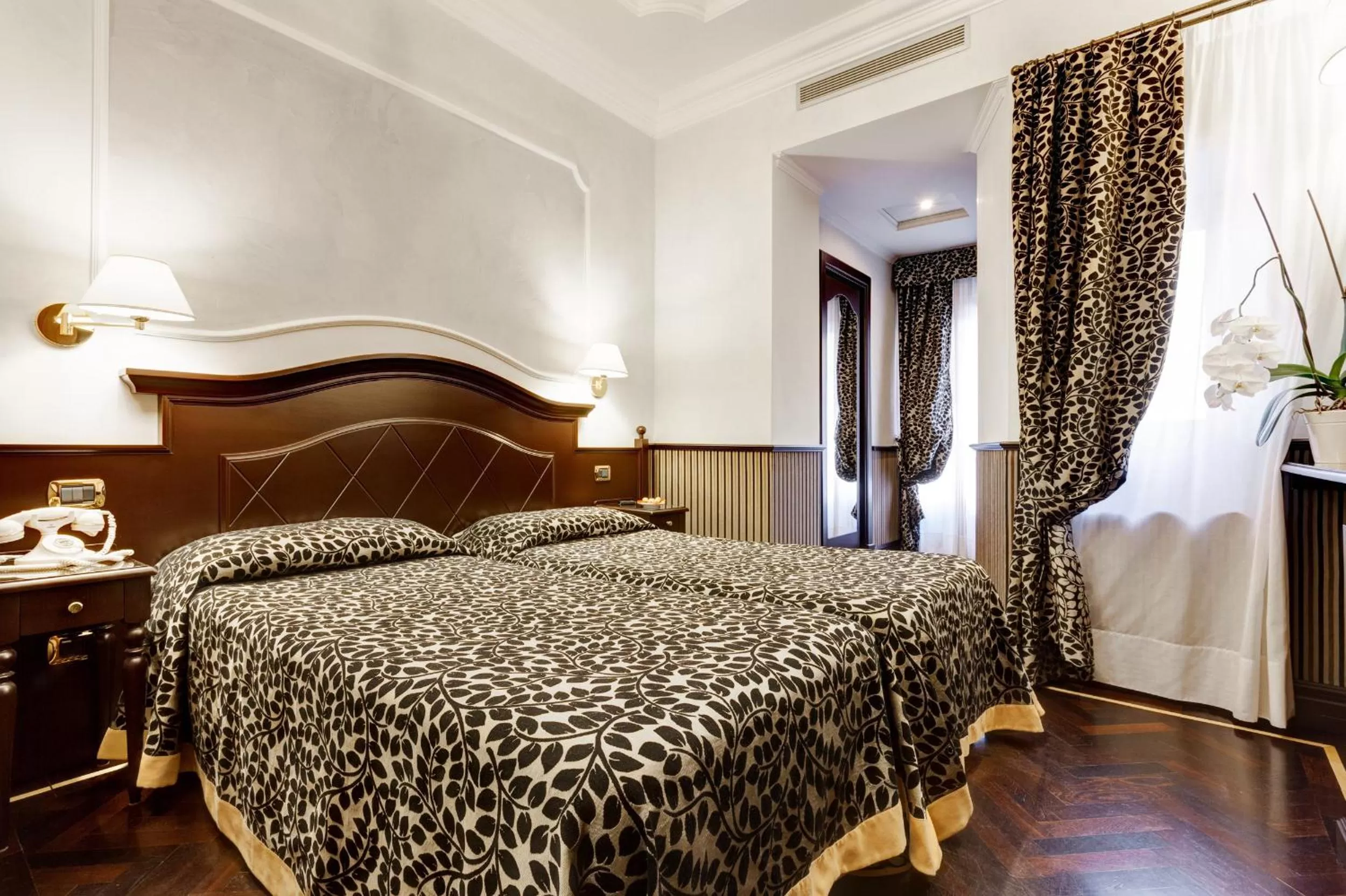 Superior Double Room in Hotel Best Roma