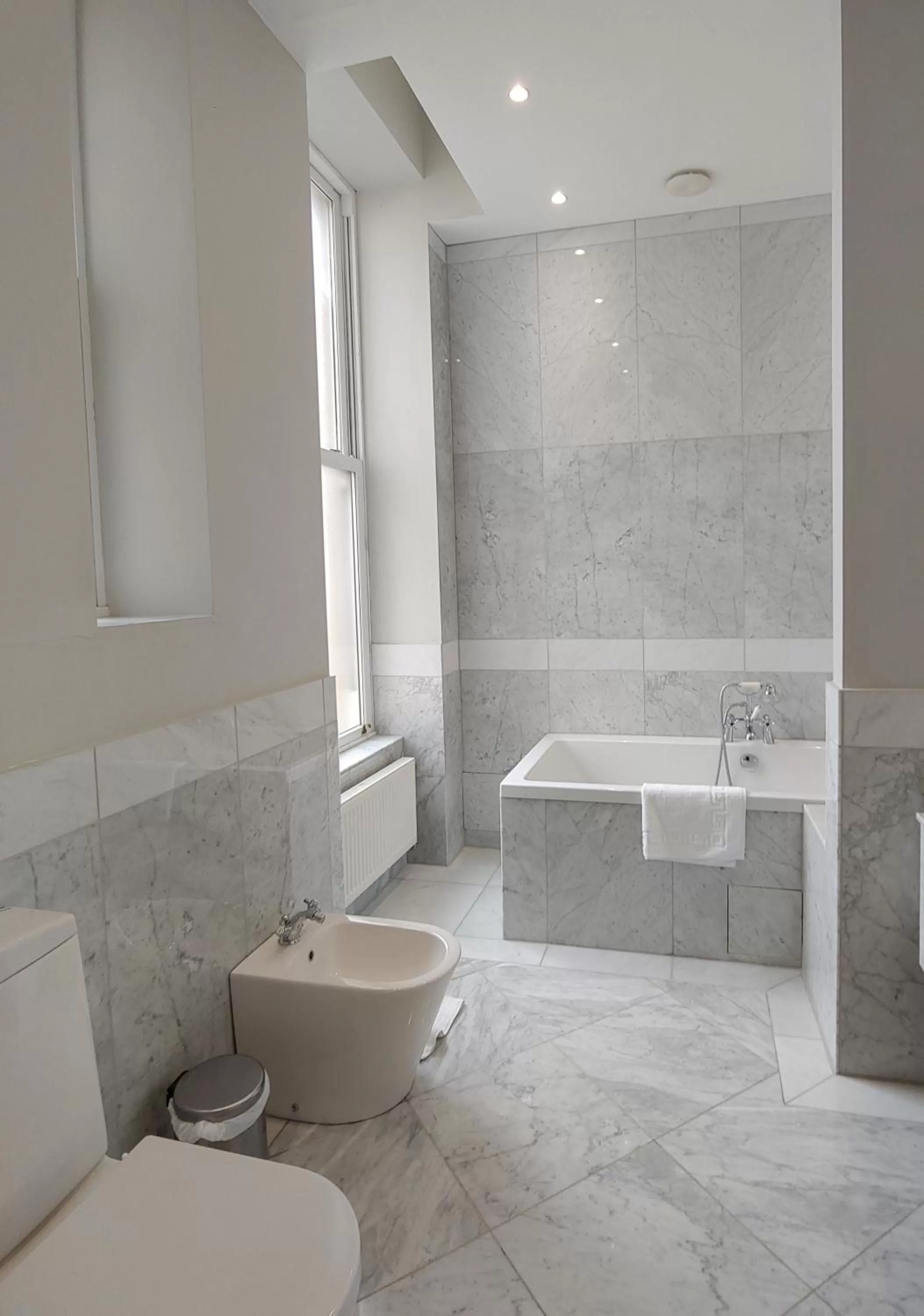 Deluxe Double Room, No Sea View in The Chatsworth Hotel