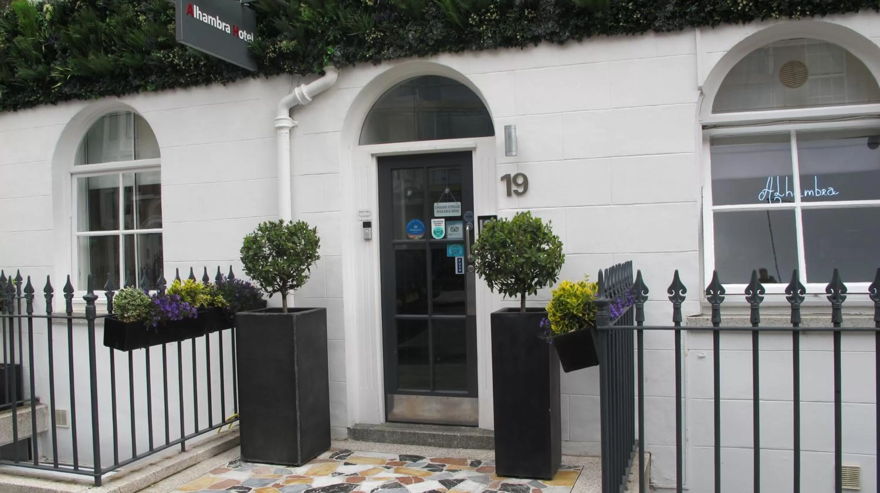 Double Room in Alhambra Hotel