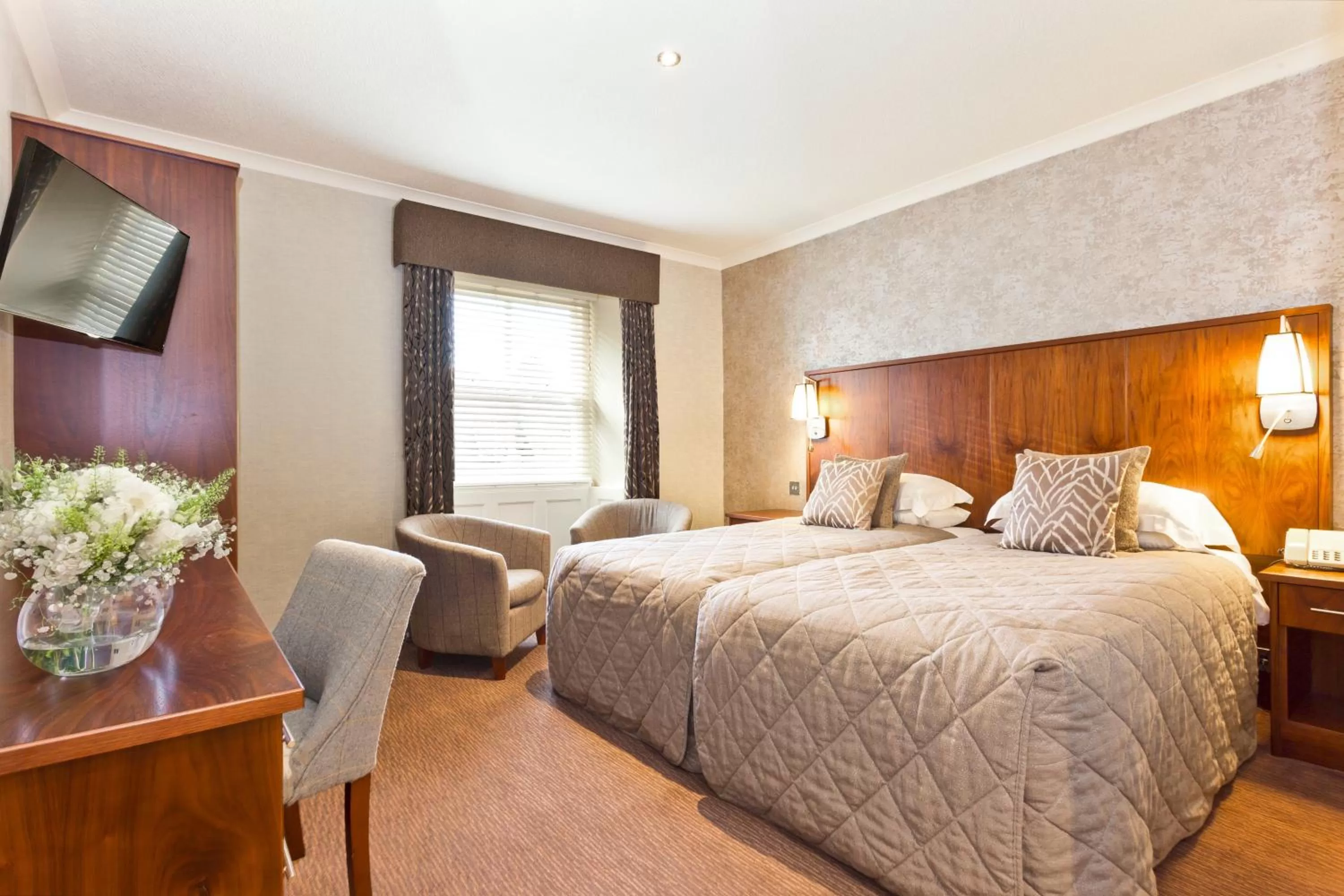 Classic Twin Room in Ambleside Salutation Hotel & Spa