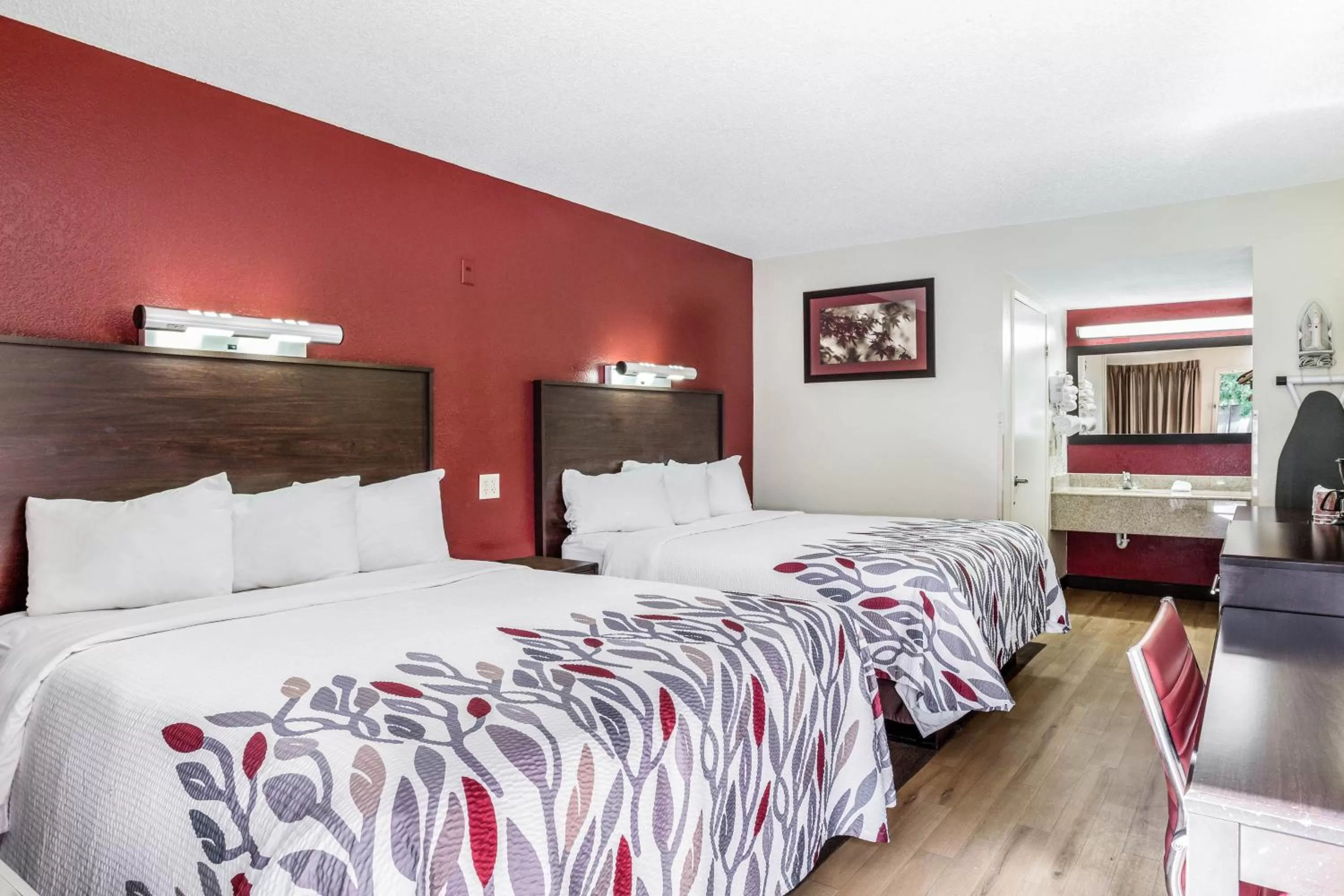 Deluxe Room with Two Queen Beds Smoke Free in Red Roof Inn Gallup