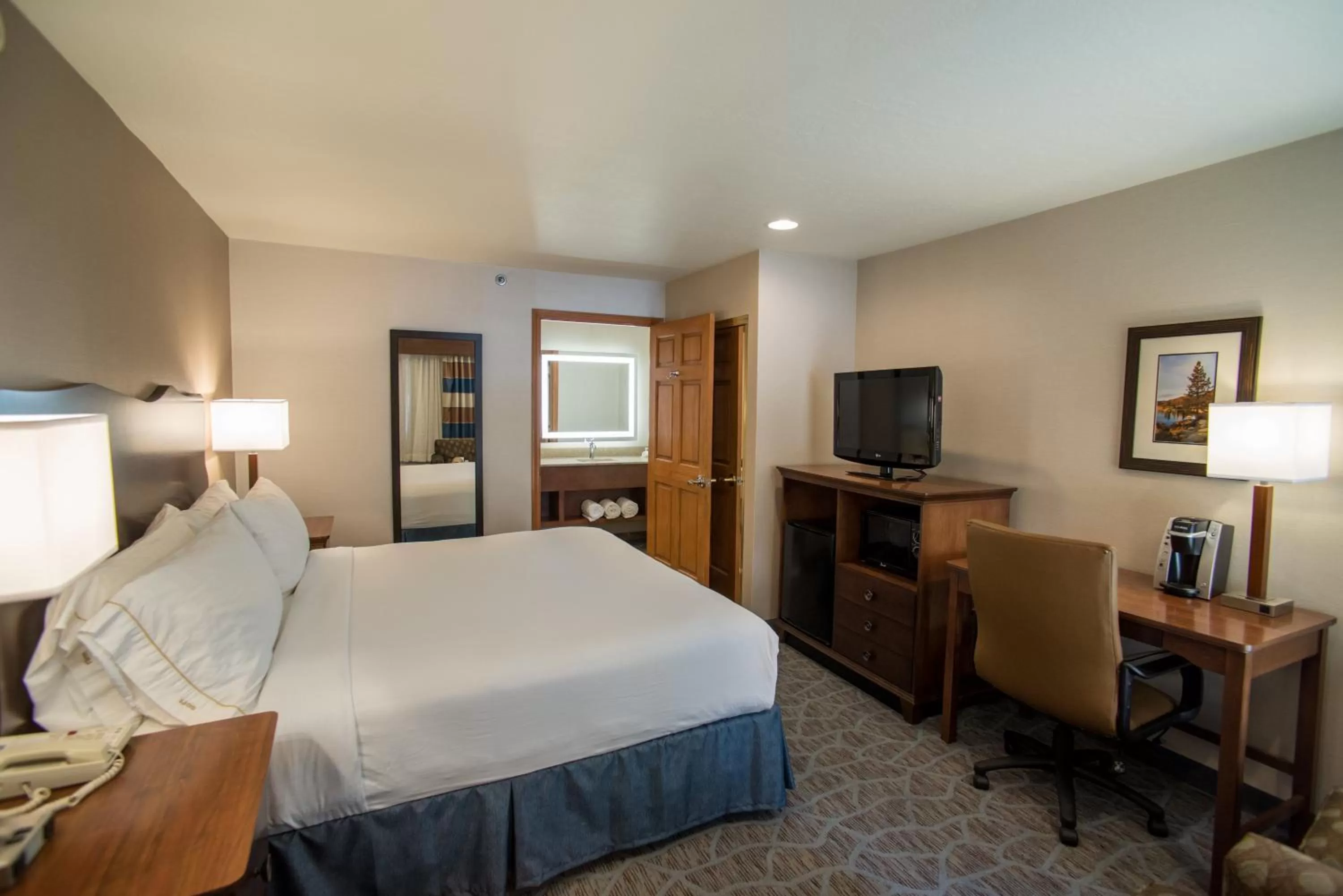 Standard Room in Holiday Inn Express South Lake Tahoe by IHG