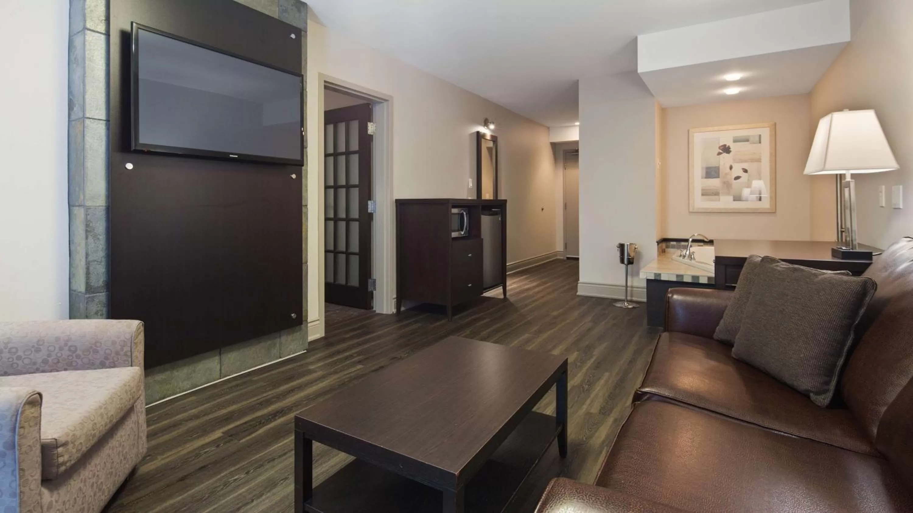 Photo of the whole room in Best Western Plus Moncton
