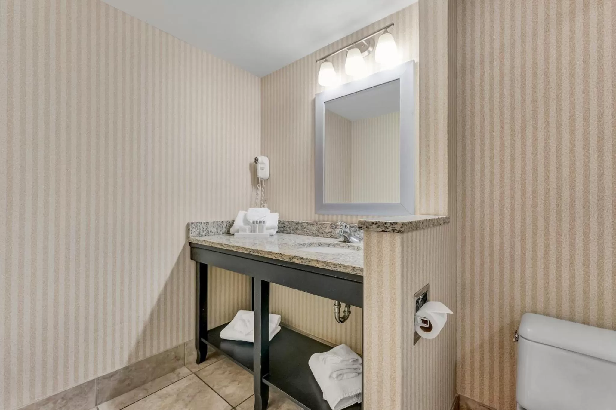 Double Room with Two Double Beds - Non-Smoking in Buffalo Airport Hotel