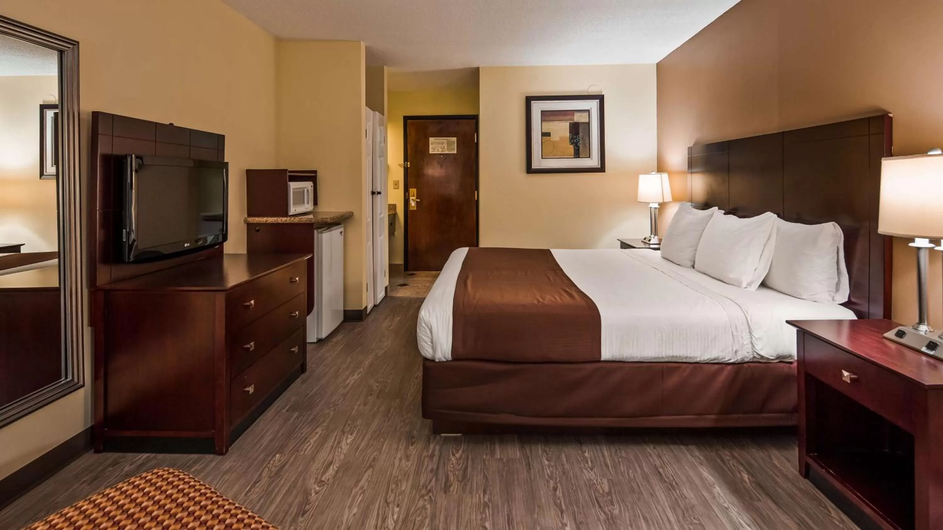 King Room - Disability Access/Non-Smoking in Best Western Butner Creedmoor Inn