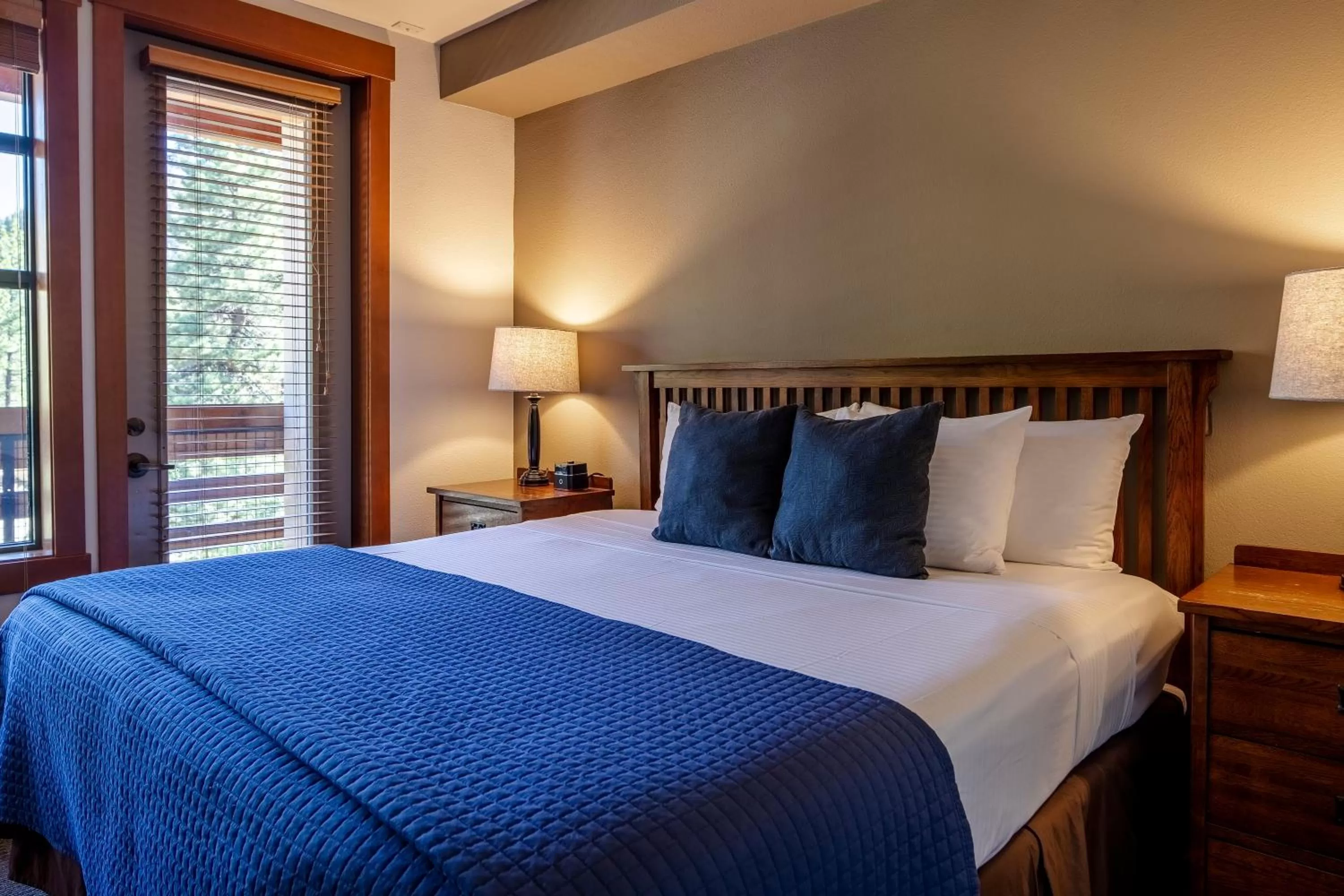 Studio Condo in The Village Lodge