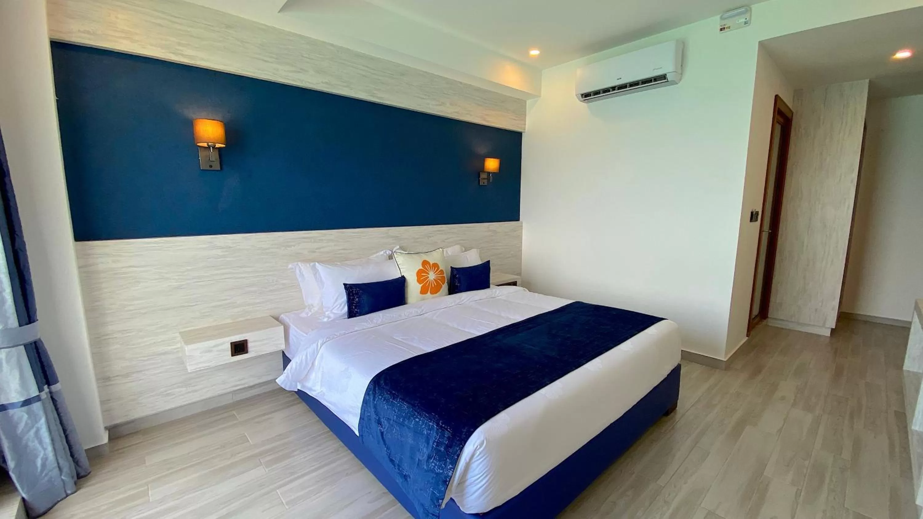 Deluxe Double Room City View with Balcony in Kaani Palm Beach