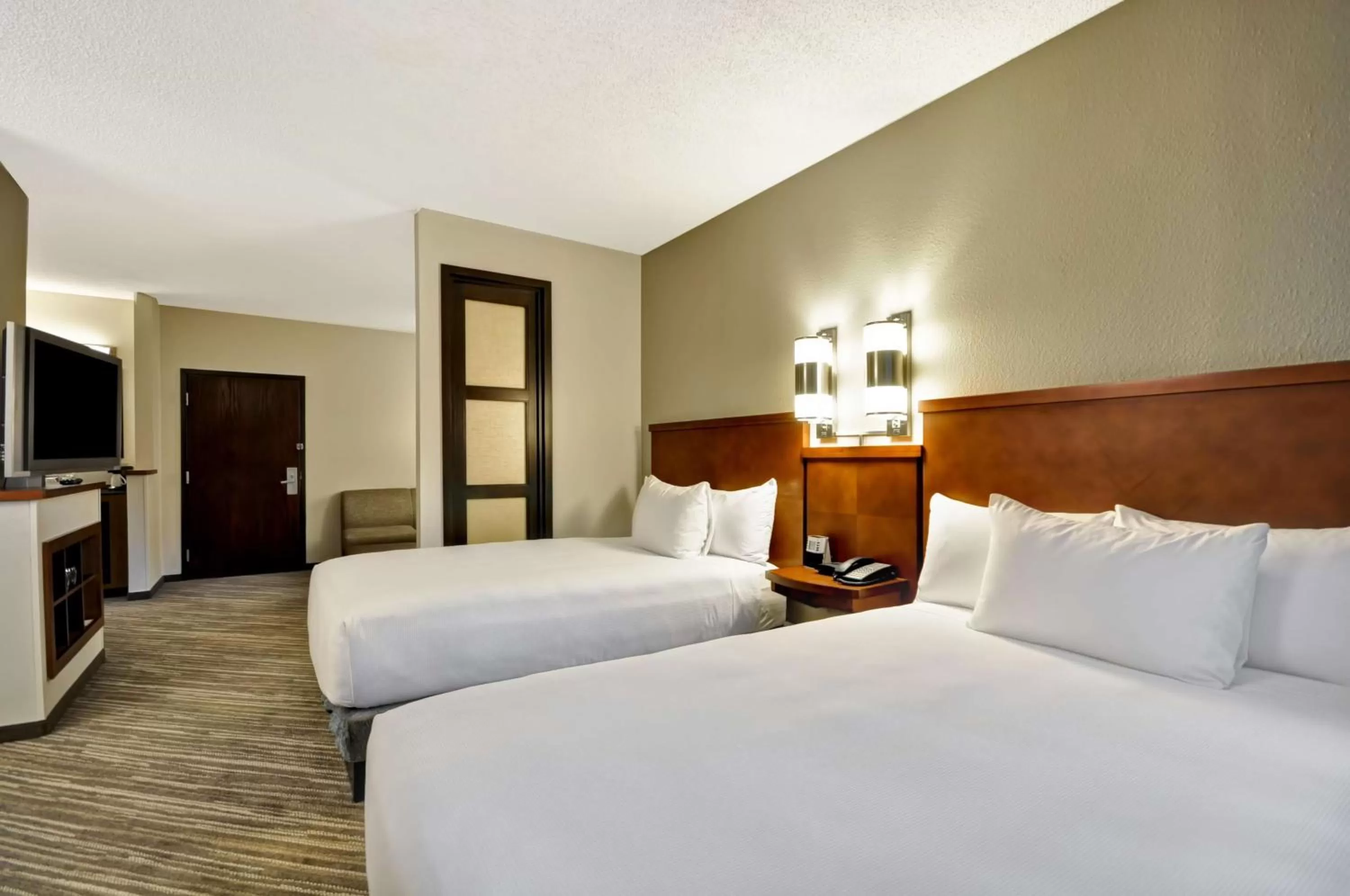 Double Room with Two Double Beds and Sofa bed - High Floor in Hyatt Place Tampa Airport/Westshore