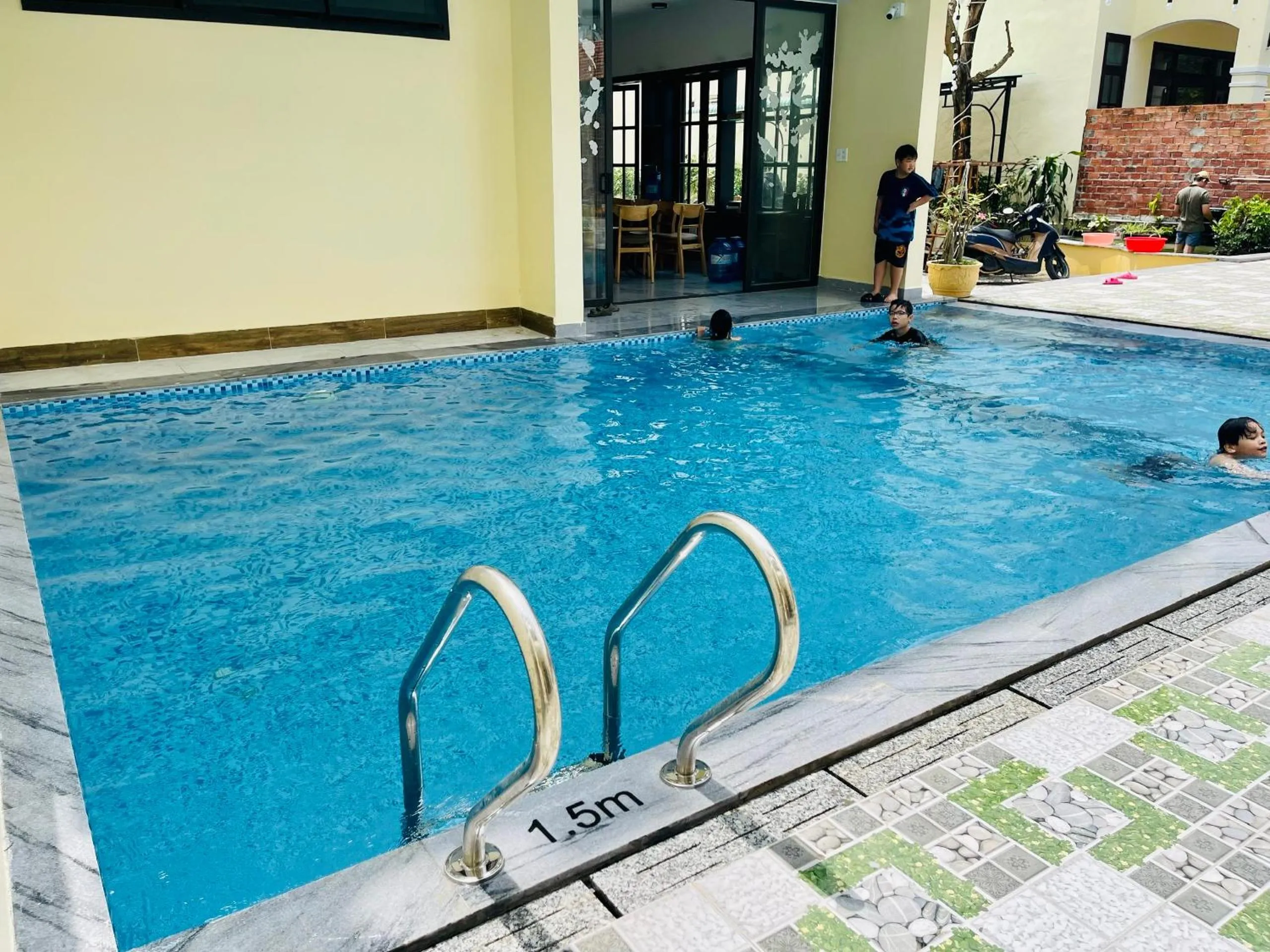 Deluxe Double Room with Balcony - single occupancy in Windbell Villa Hoi An