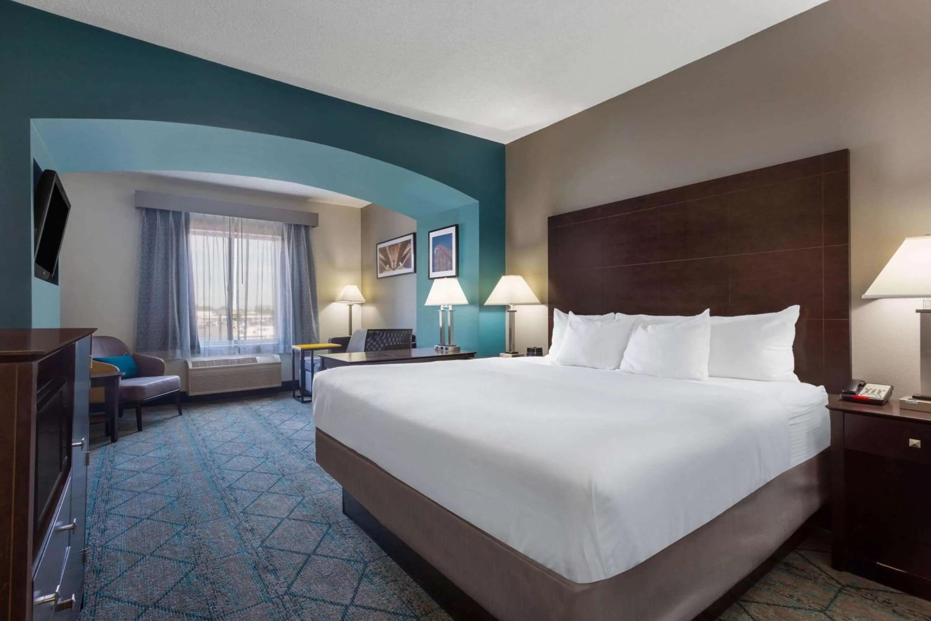 Executive King Room in La Quinta by Wyndham Columbus West - Hilliard