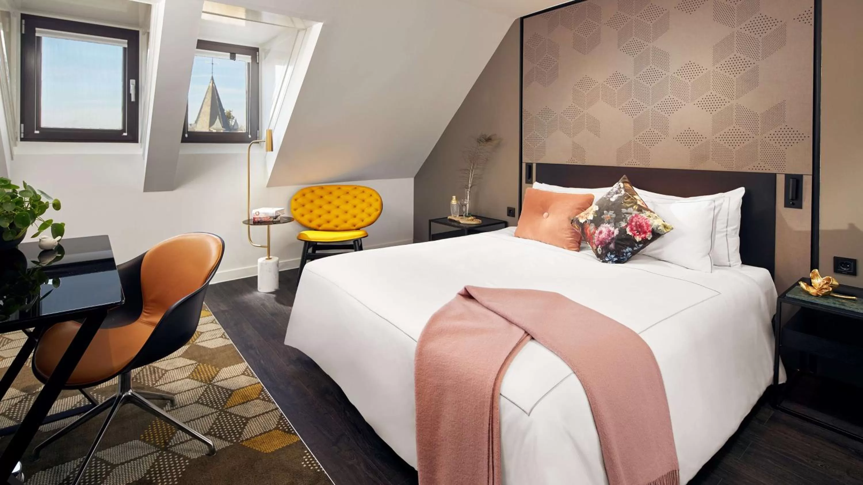 Deluxe King Room with Garden View in Park Plaza Vondelpark Amsterdam