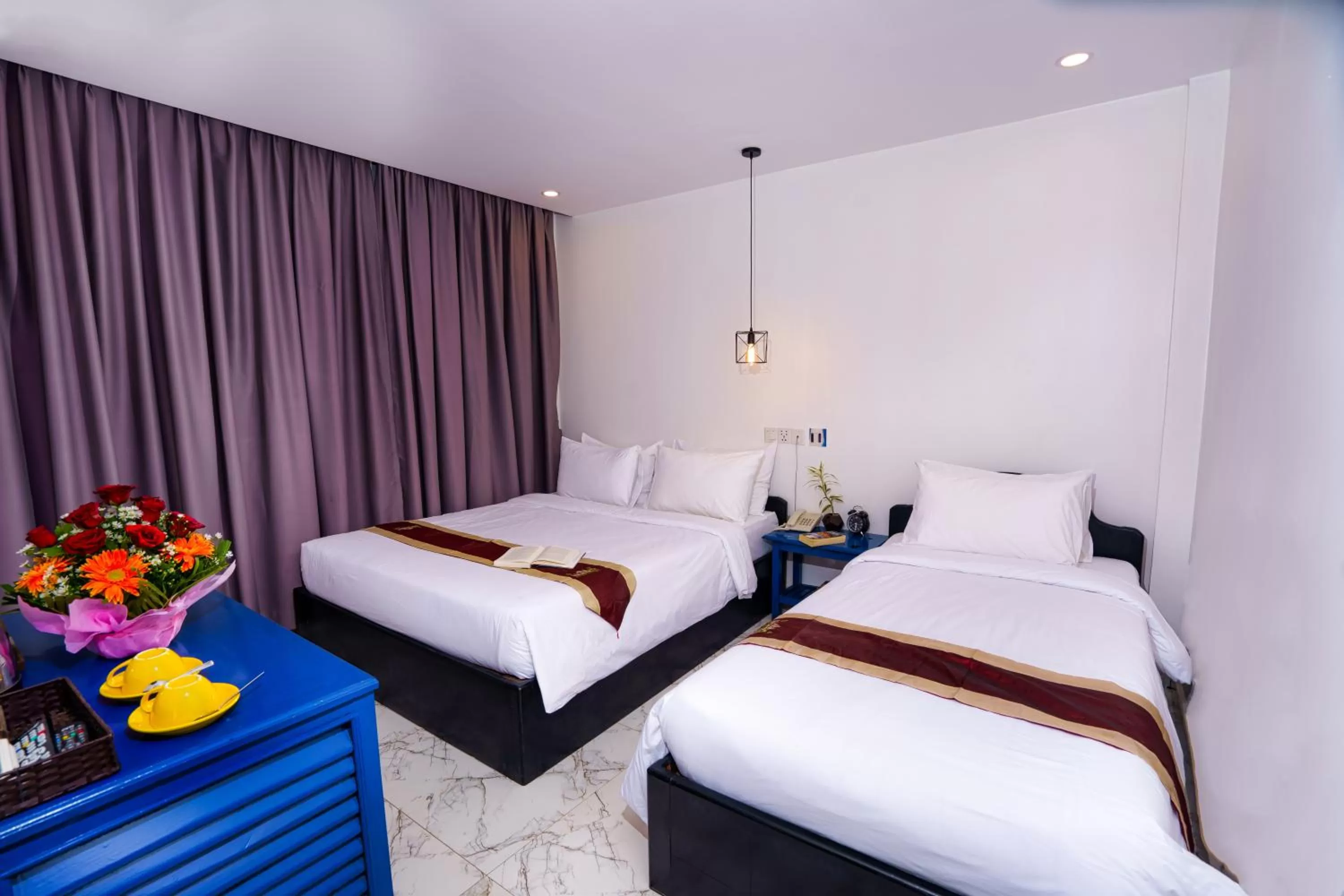 Superior Twin Room in The Rabbit Hole Hotel & SPA