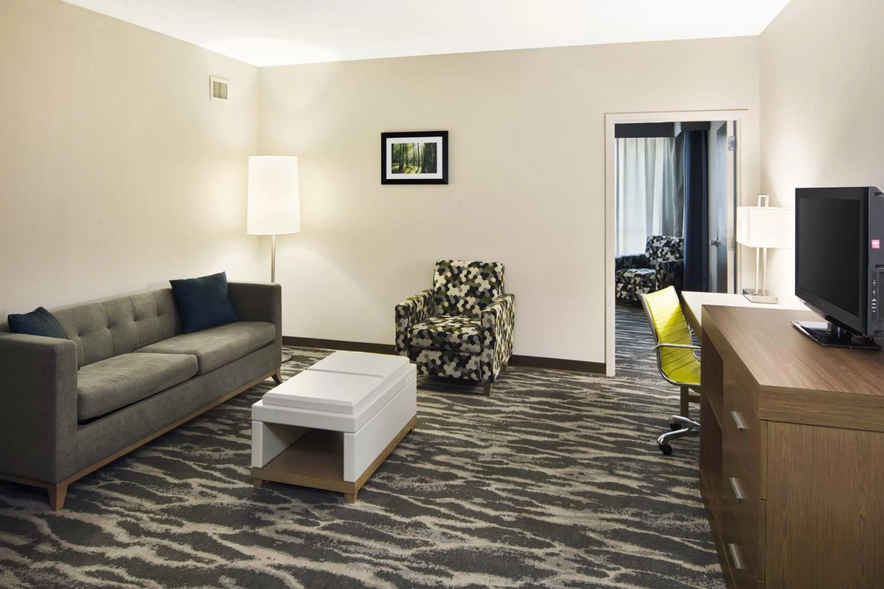 One-Bedroom King Suite in Holiday Inn Augusta West I-20 by IHG