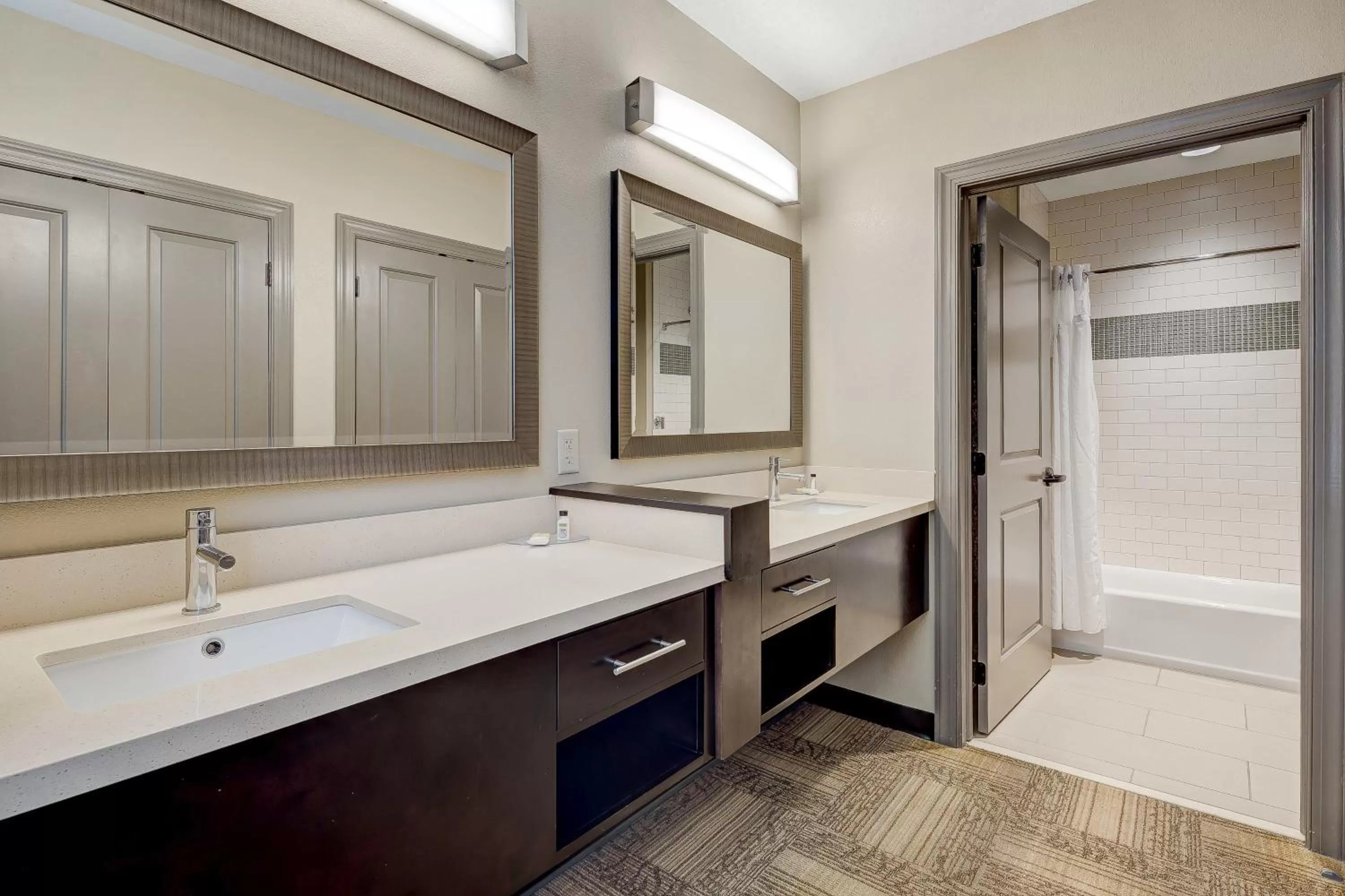 One-Bedroom Queen Suite in Staybridge Suites Baltimore - Inner Harbor by IHG