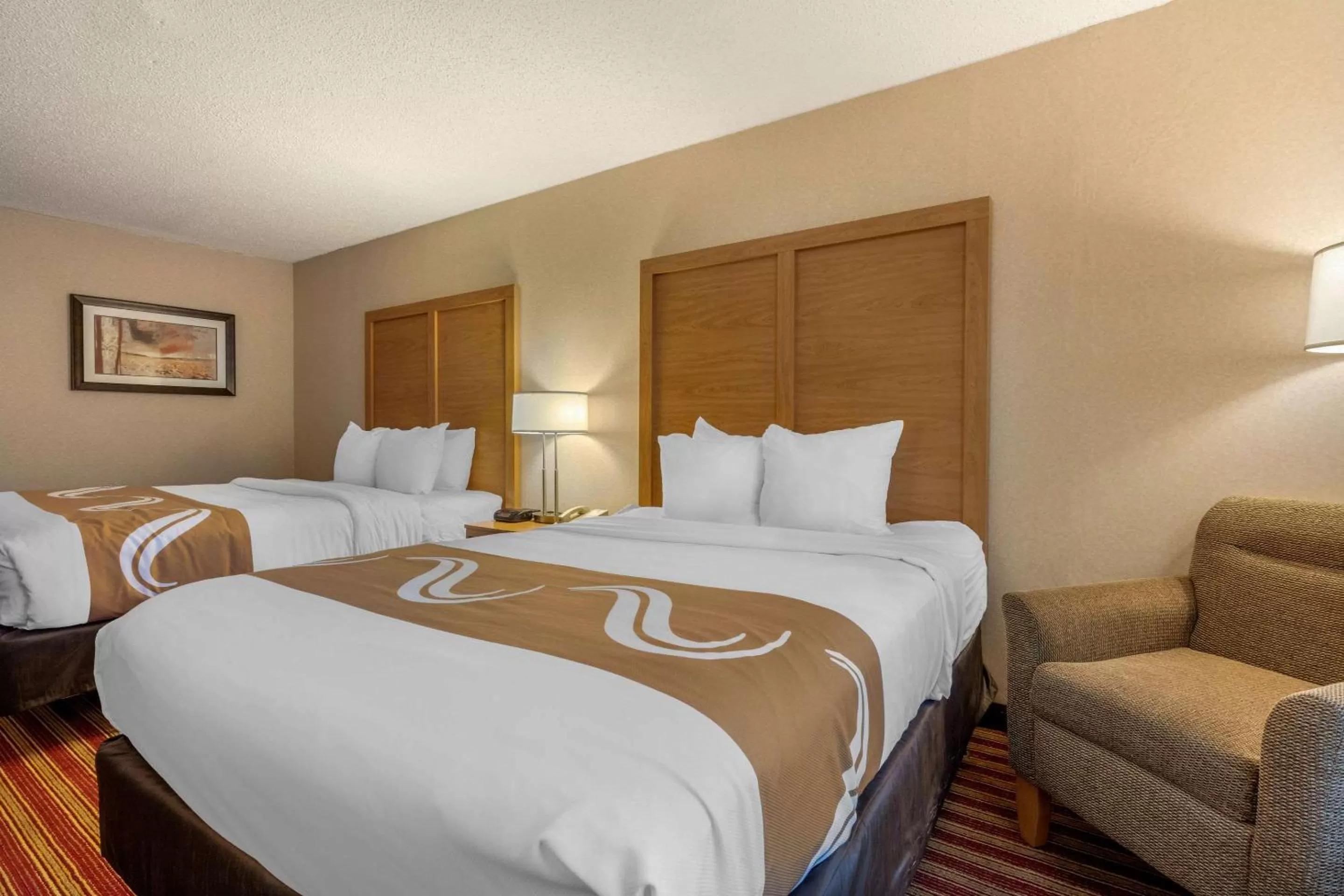 Standard Queen Room with Two Queen Beds - Smoking in Quality Inn Exit 4