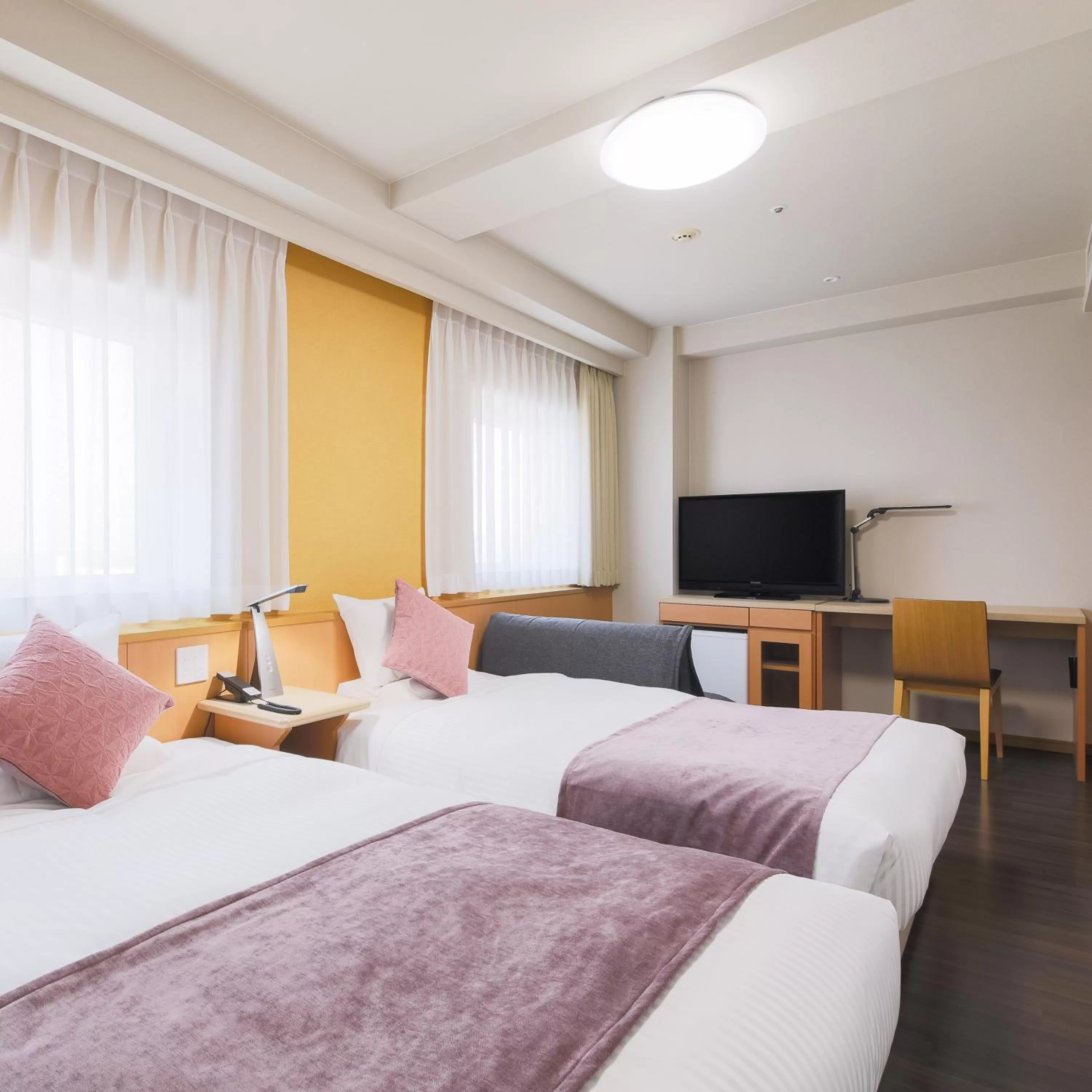 Superior Twin Room High Floor - single occupancy - Non-Smoking in ART HOTEL Aomori