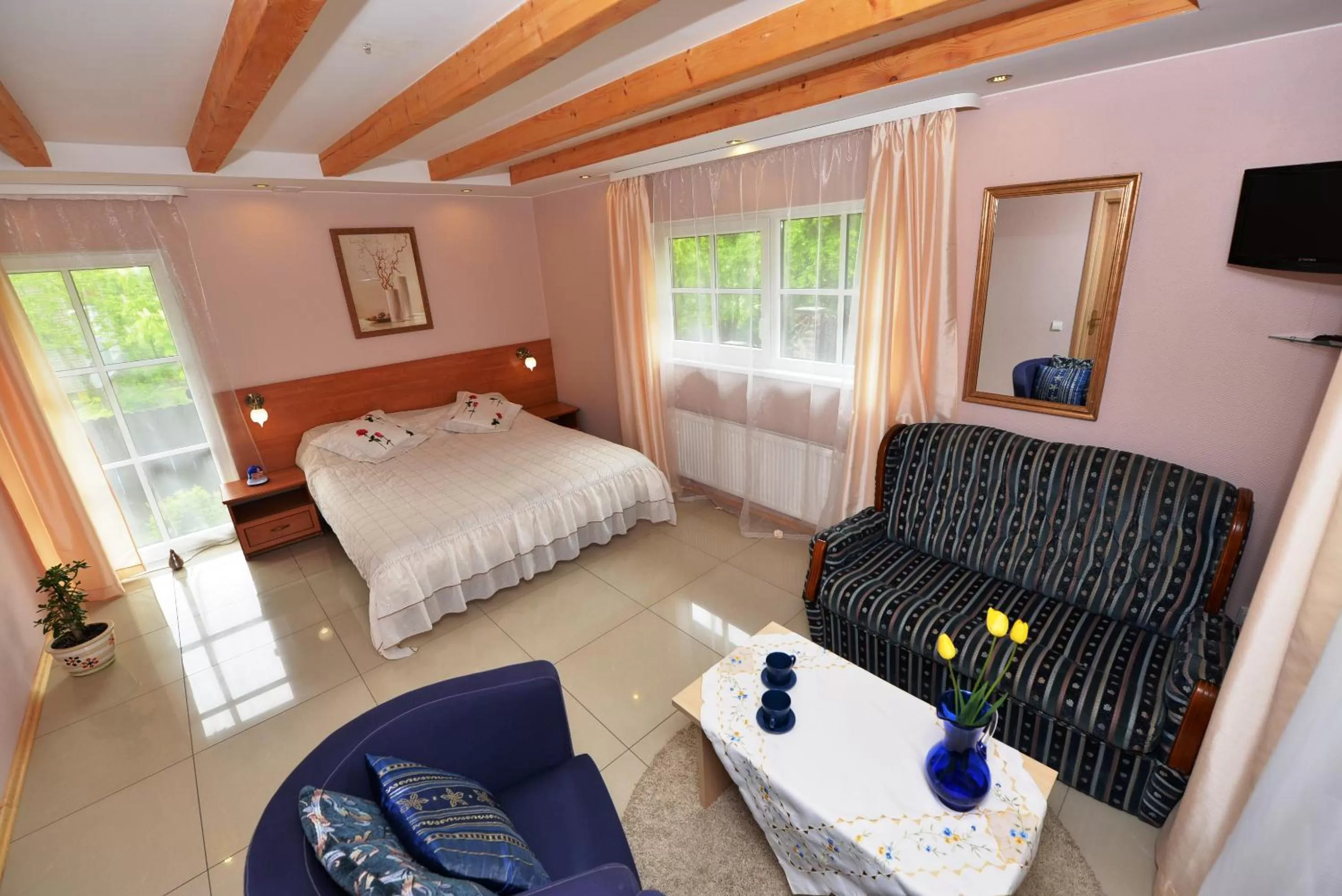 Quadruple Room with Private Bathroom in "Trakaitis" nameliai