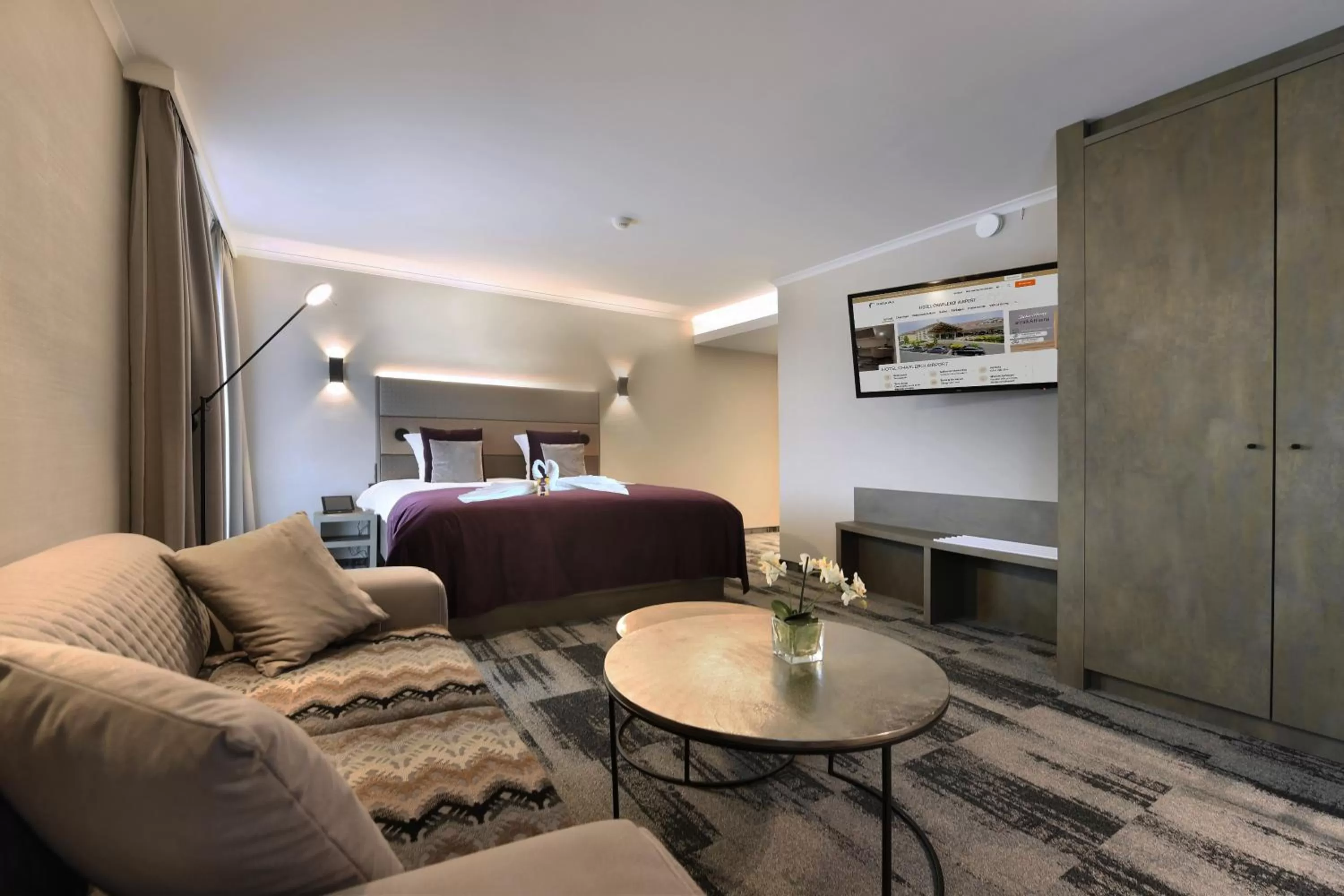 Family Room in Hotel Charleroi Airport - Van Der Valk